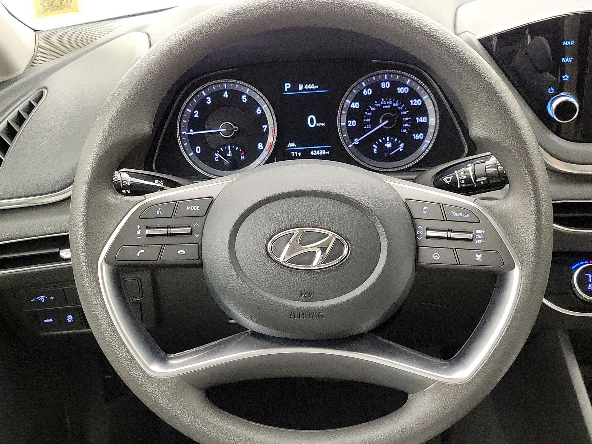 Thumbnail: 2023 Hyundai Sonata - 10