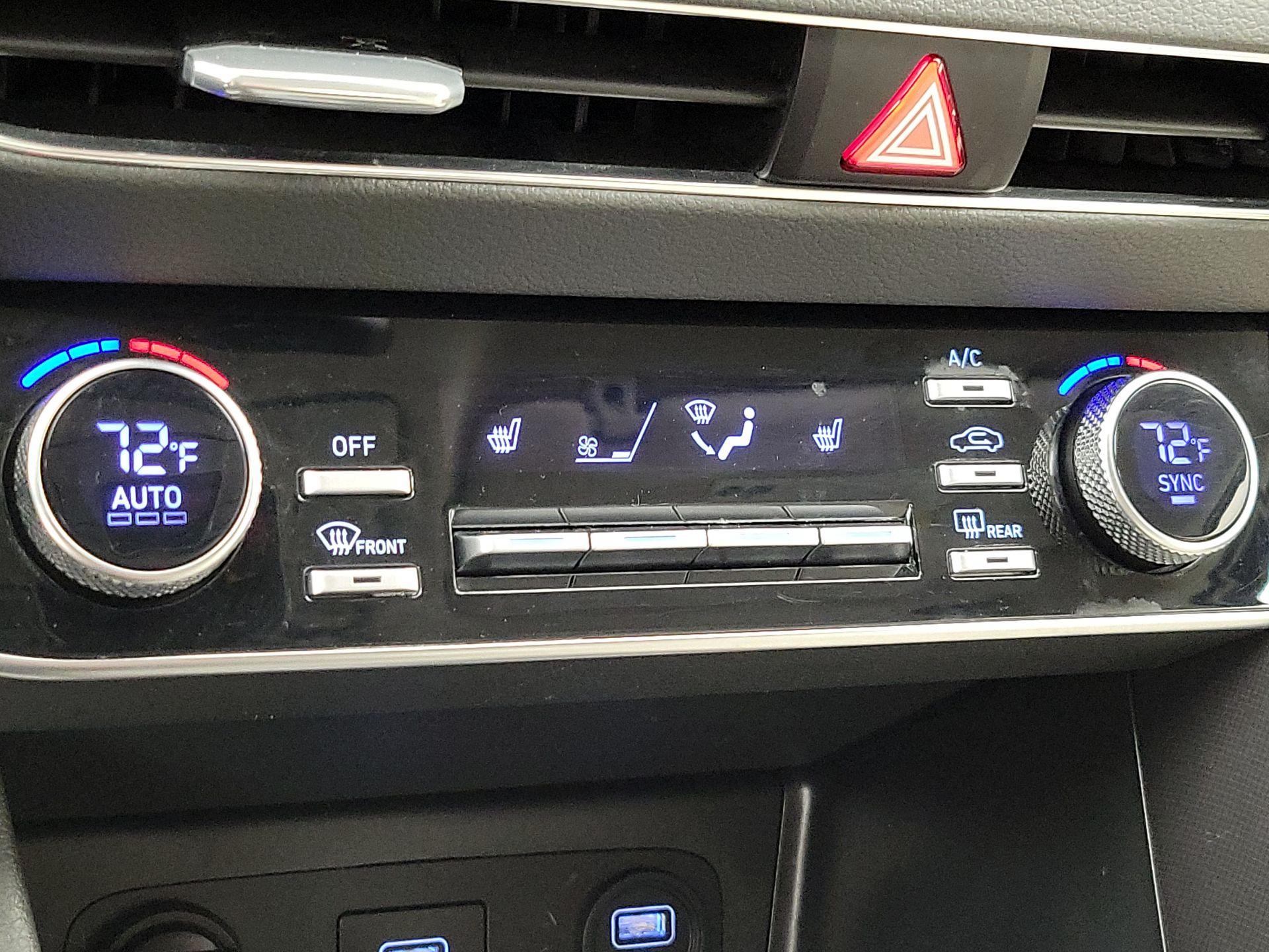 Thumbnail: 2023 Hyundai Sonata - 17