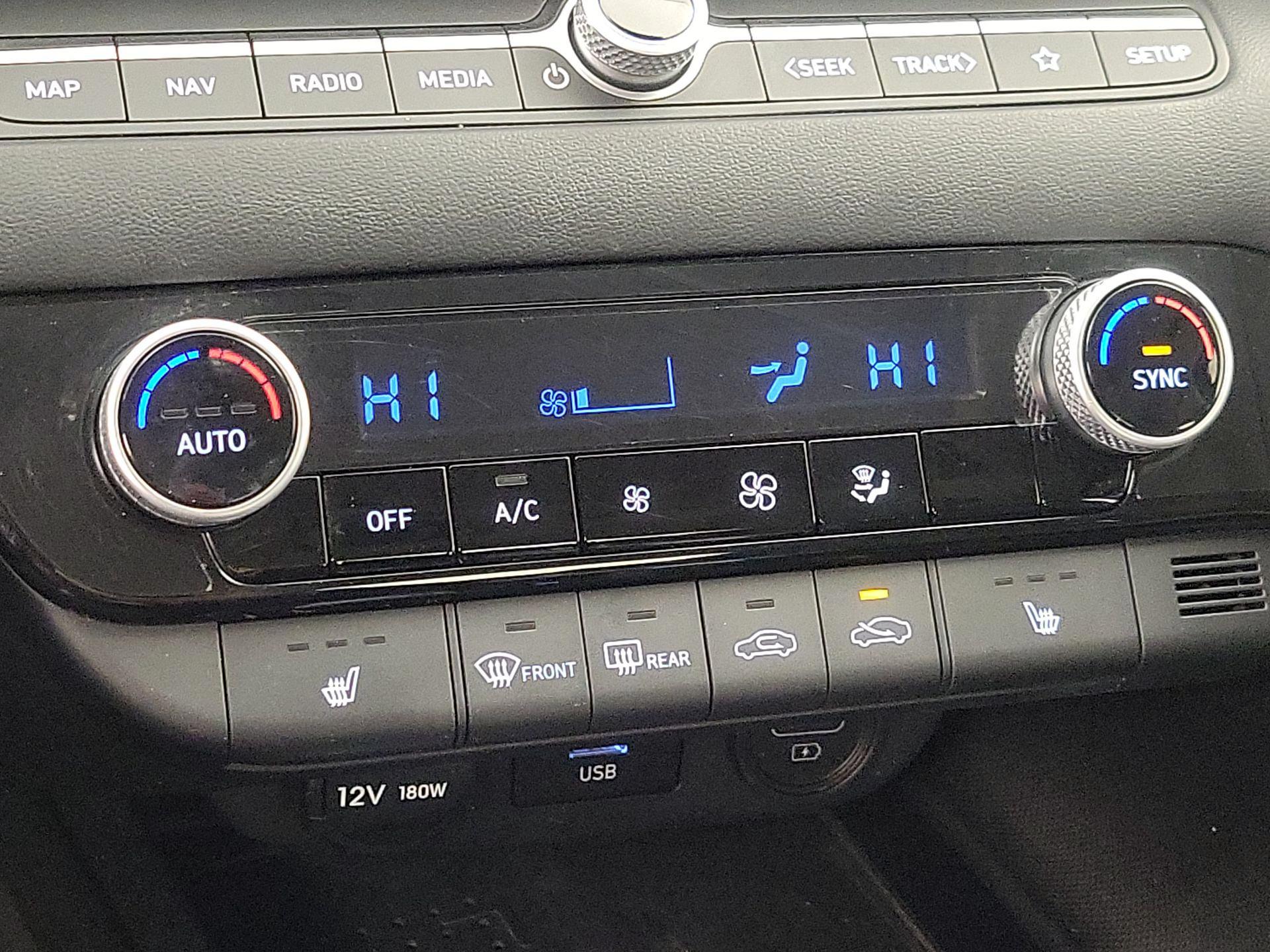 Thumbnail: 2023 Hyundai Elantra - 17