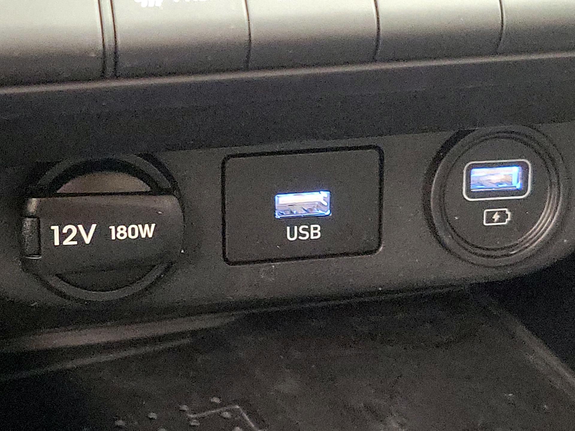 Thumbnail: 2023 Hyundai Elantra - 19