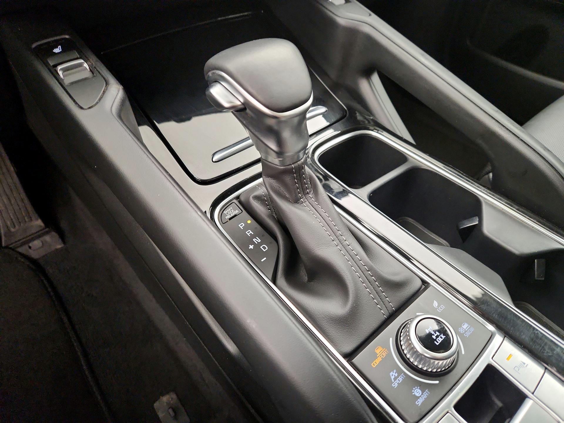 Thumbnail: 2023 Kia Telluride - 18