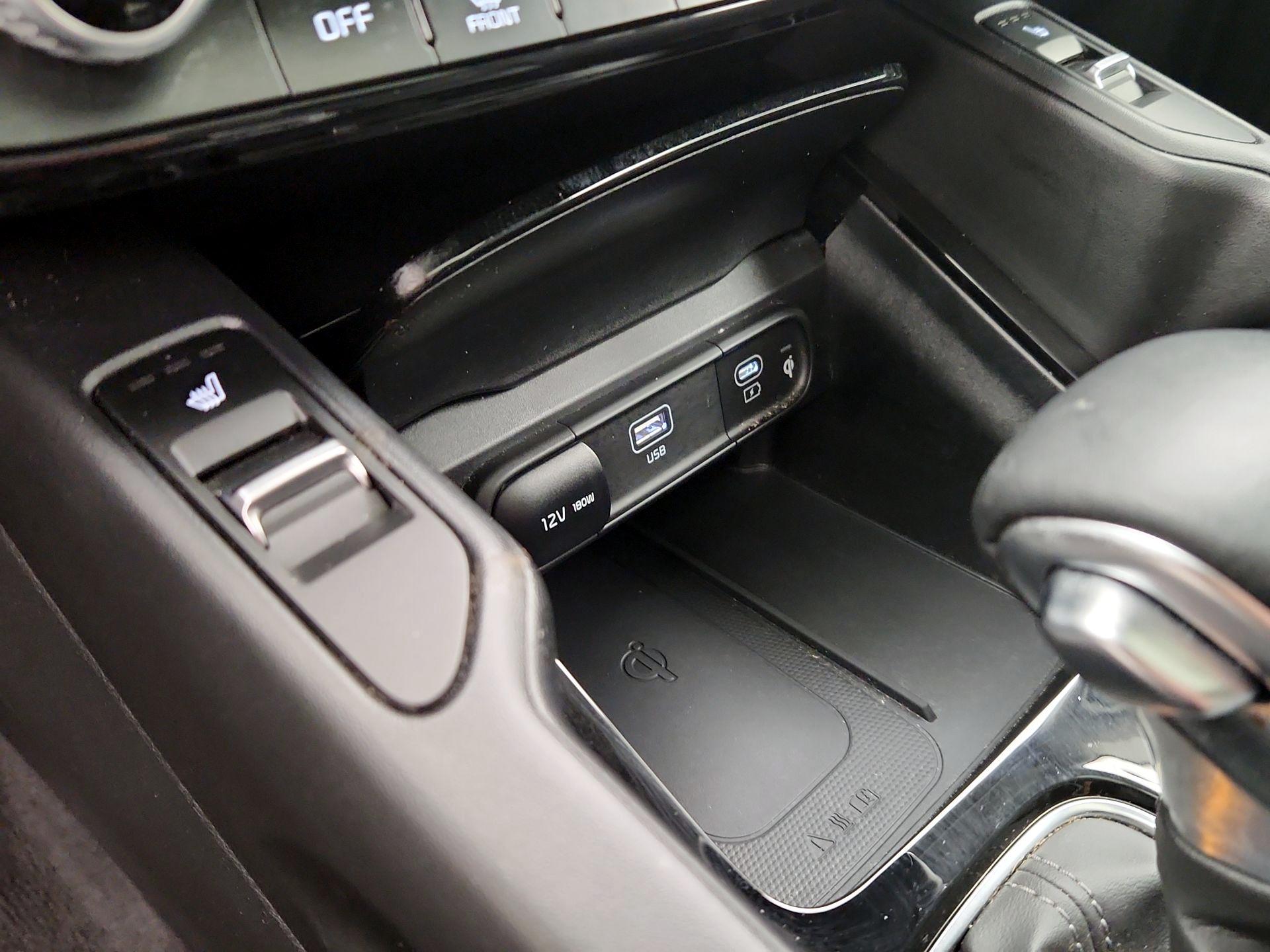 Thumbnail: 2023 Kia Telluride - 19