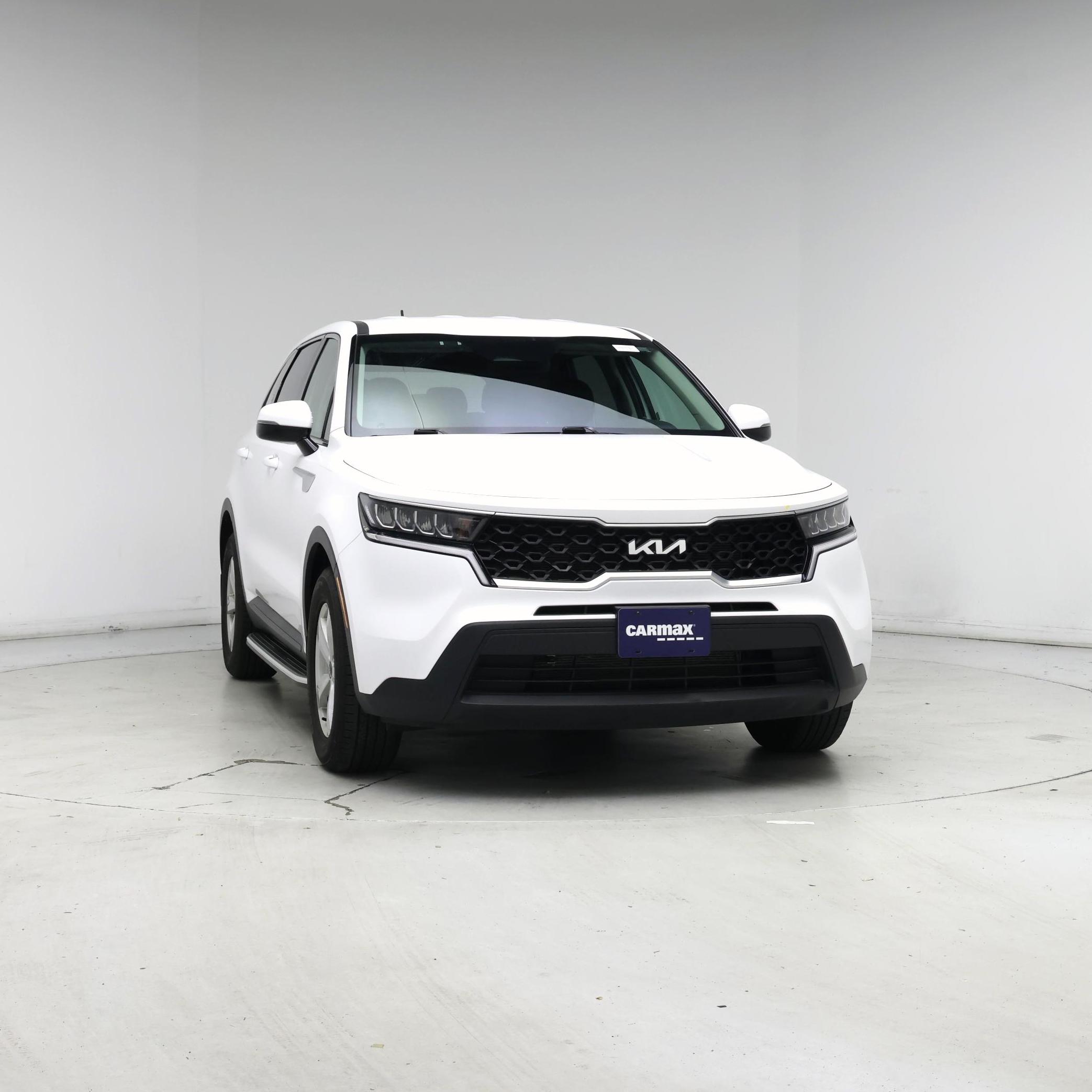 Thumbnail: 2023 Kia Sorento - 5