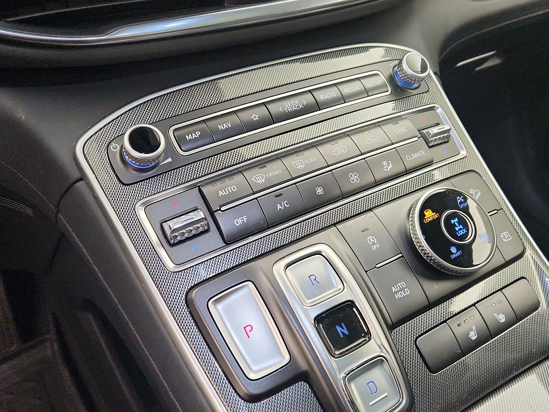 Thumbnail: 2023 Hyundai Santa Fe - 17