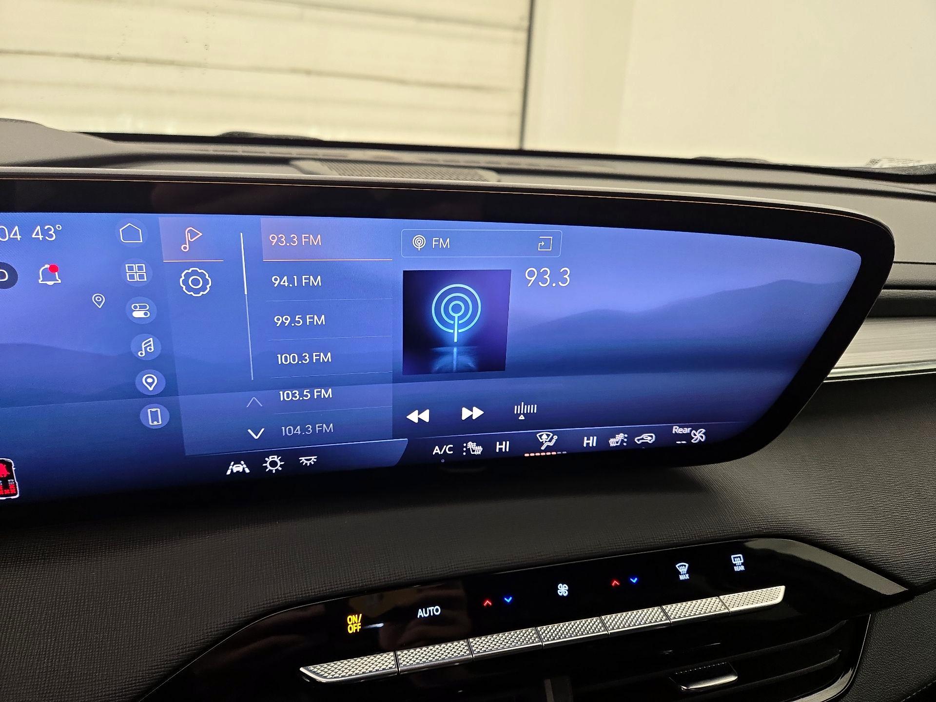 Thumbnail: 2025 Buick Enclave - 16