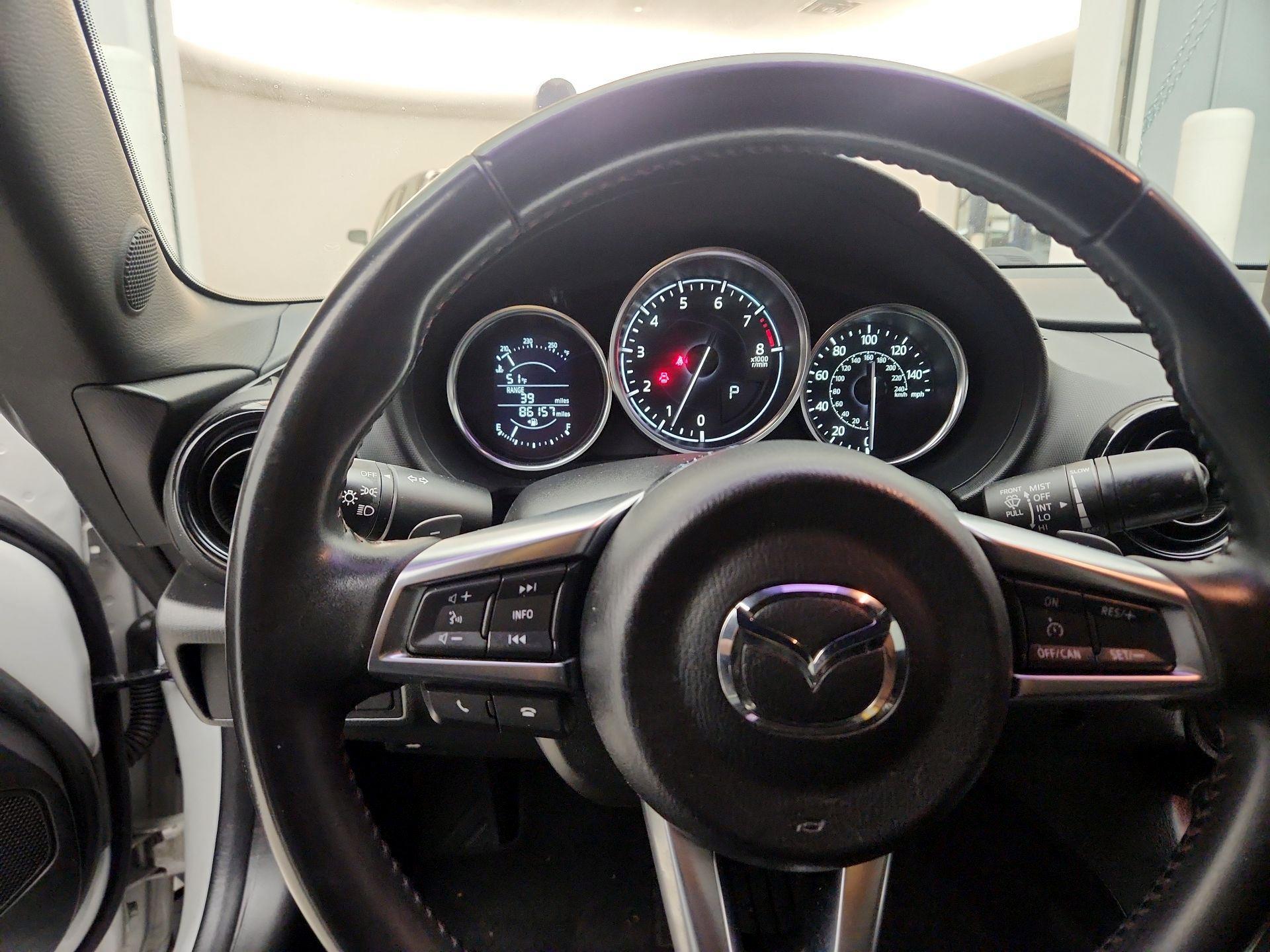 Thumbnail: 2019 Mazda MX-5 Miata - 10