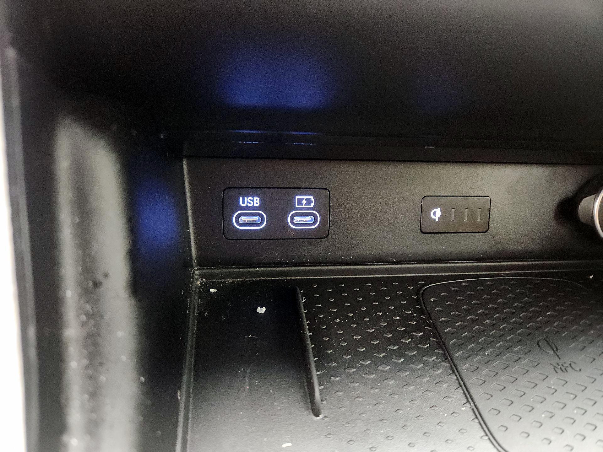 Thumbnail: 2025 Genesis GV80 - 19