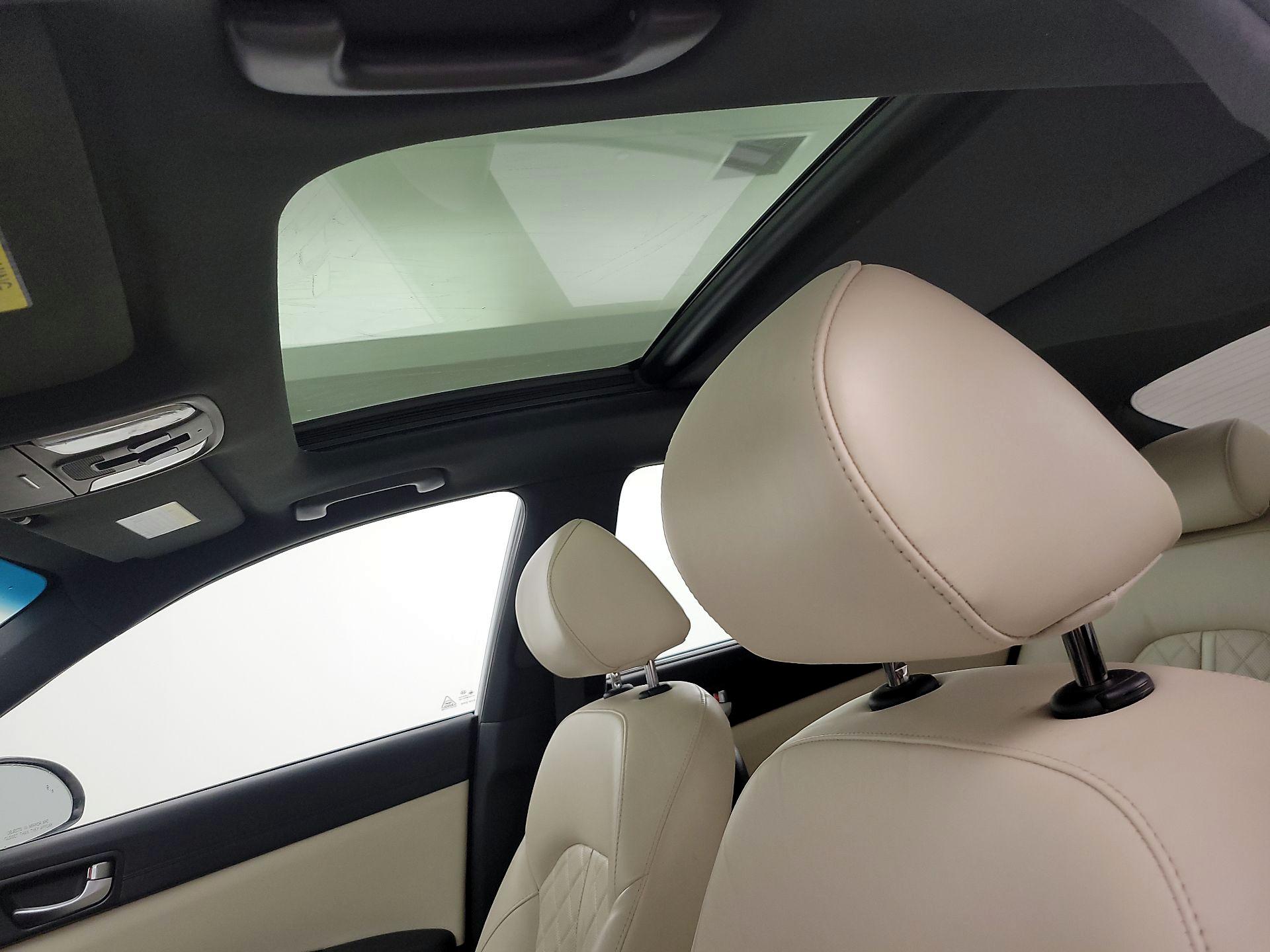 Thumbnail: 2016 Kia Optima - 20