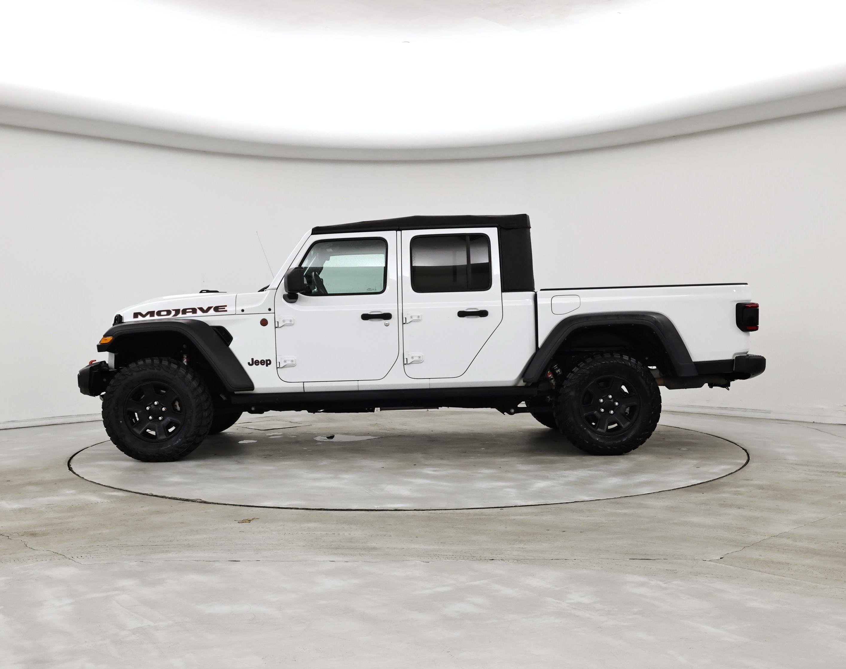 Thumbnail: 2021 Jeep Gladiator - 3