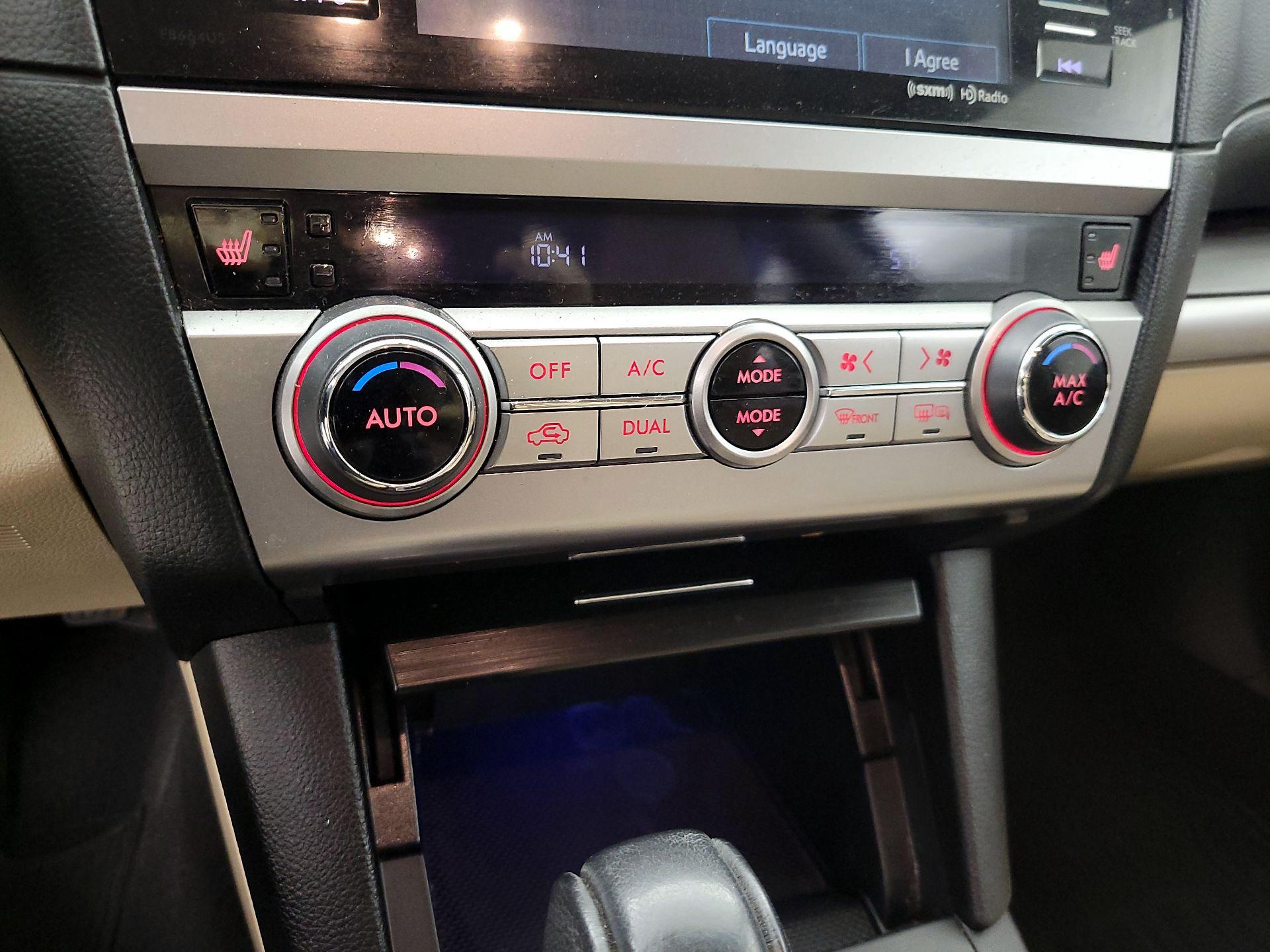 Thumbnail: 2015 Subaru Legacy - 17