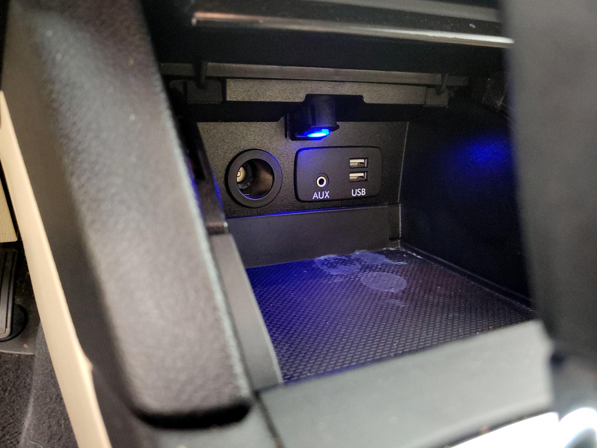 Thumbnail: 2015 Subaru Legacy - 19