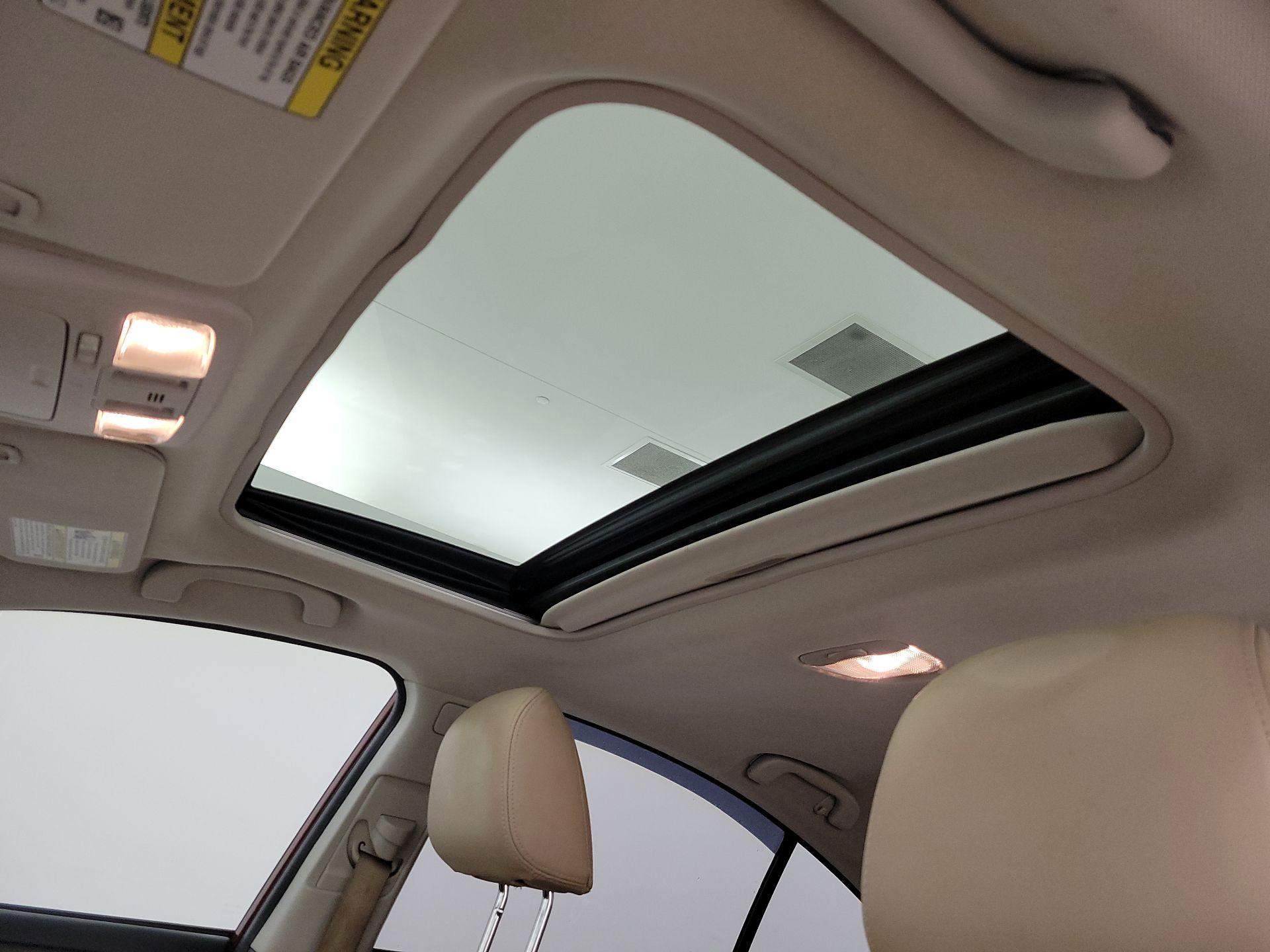 Thumbnail: 2015 Subaru Legacy - 20