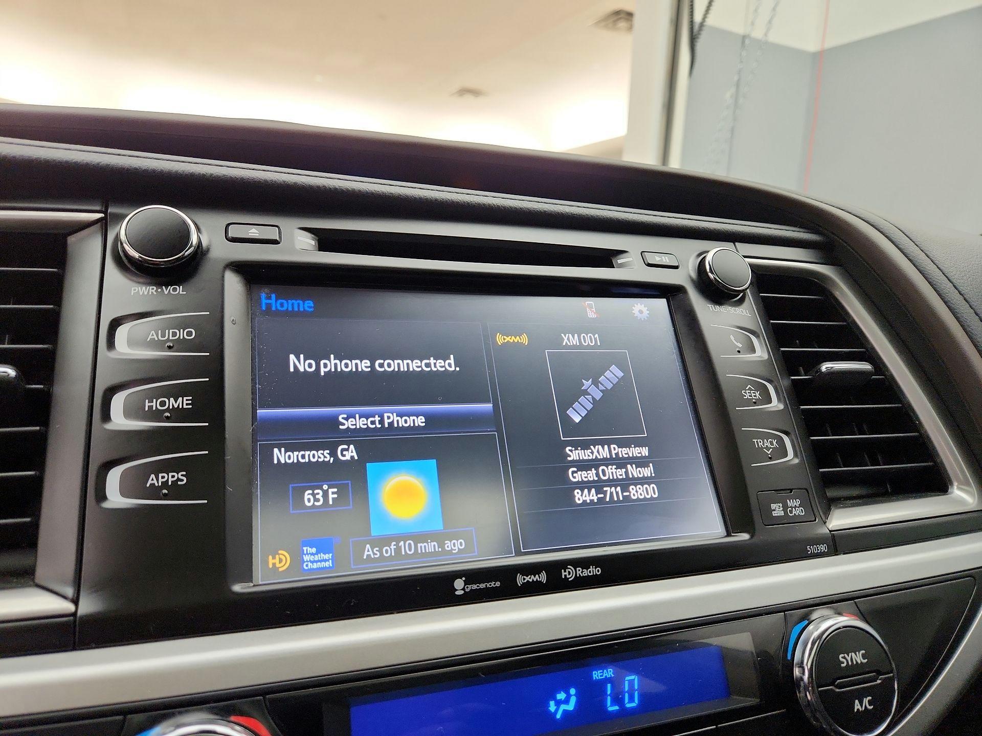 Thumbnail: 2019 Toyota Highlander - 16