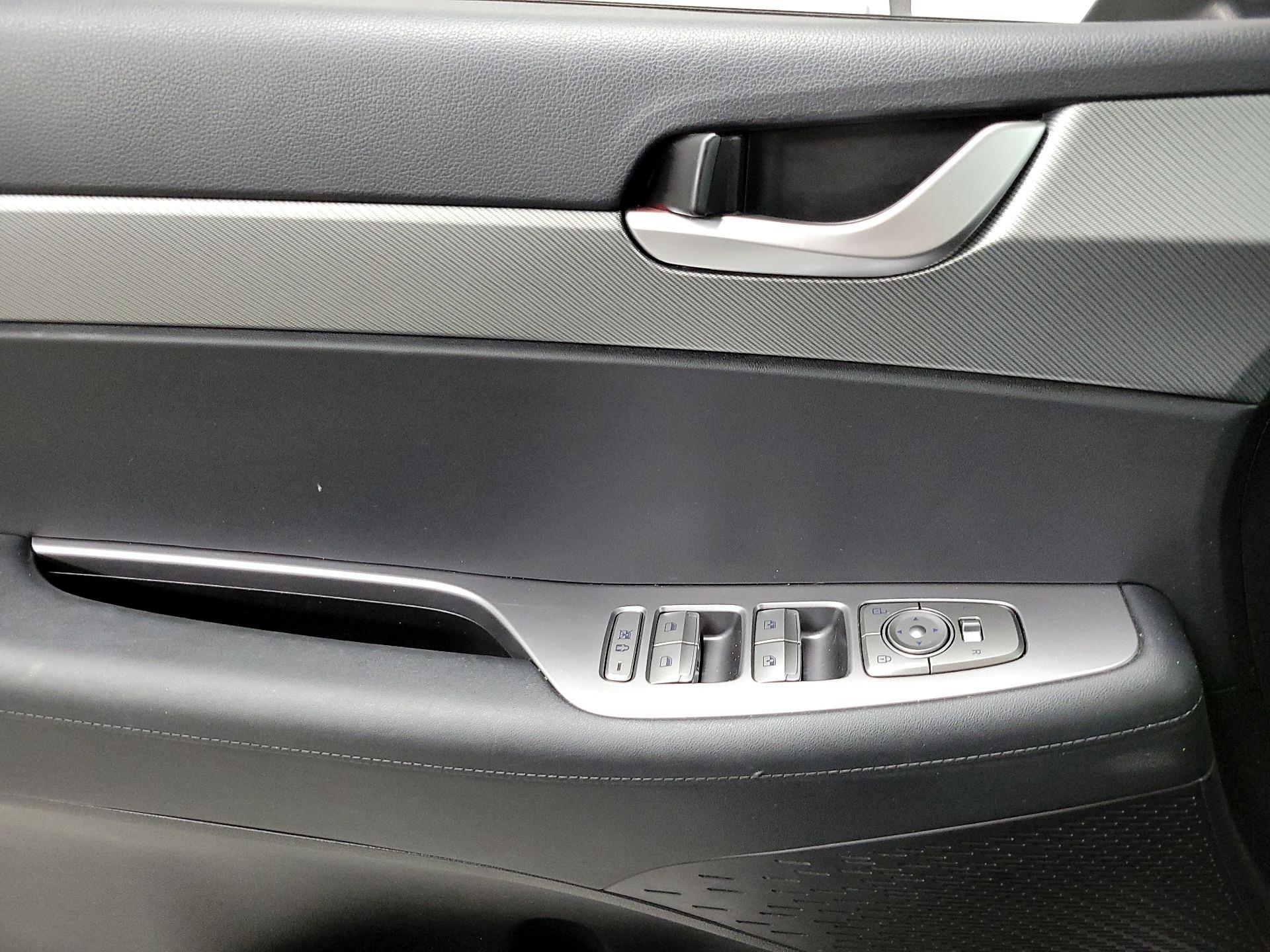 Thumbnail: 2023 Hyundai Palisade - 10