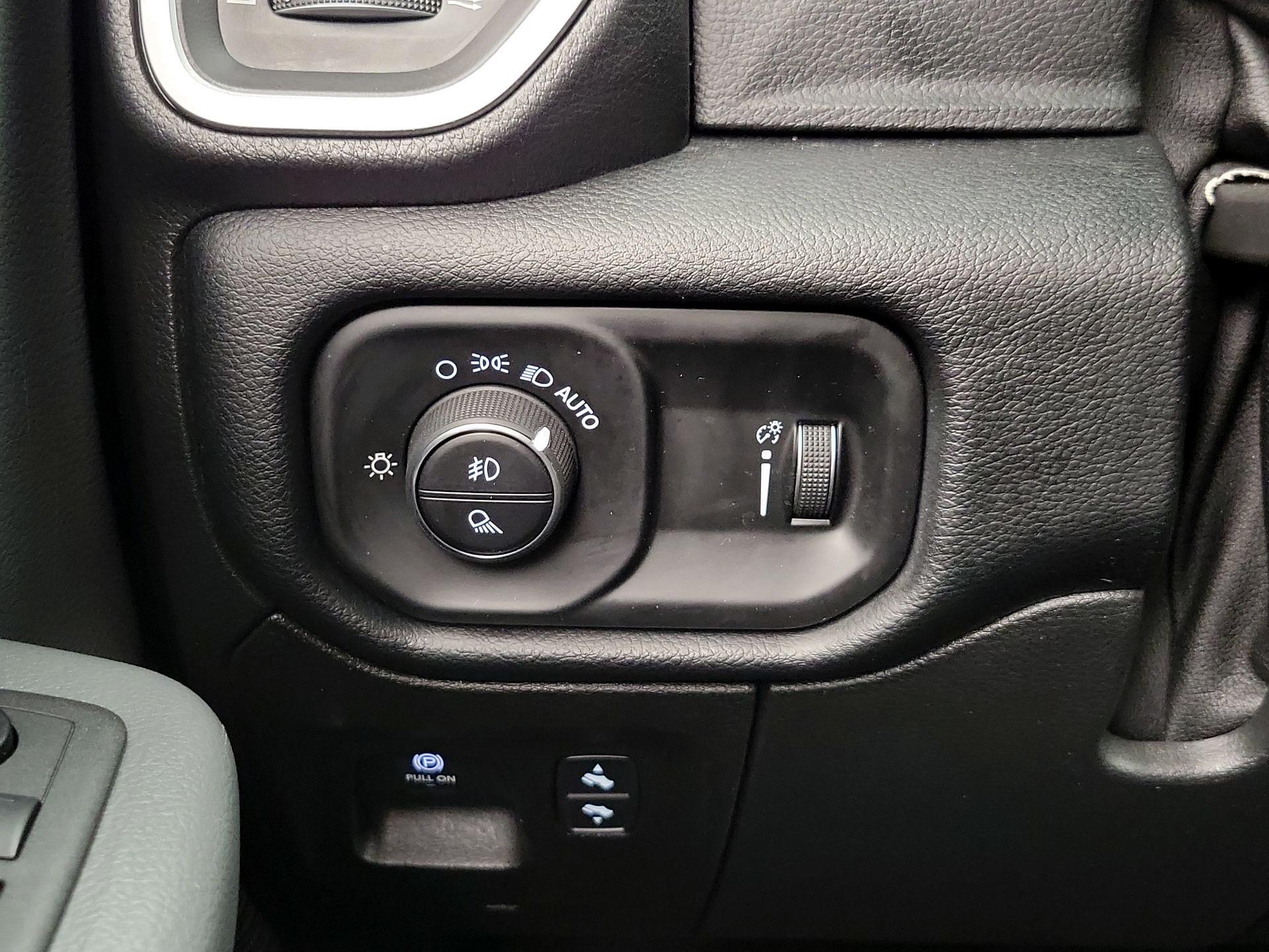 Thumbnail: 2021 RAM 1500 - 13