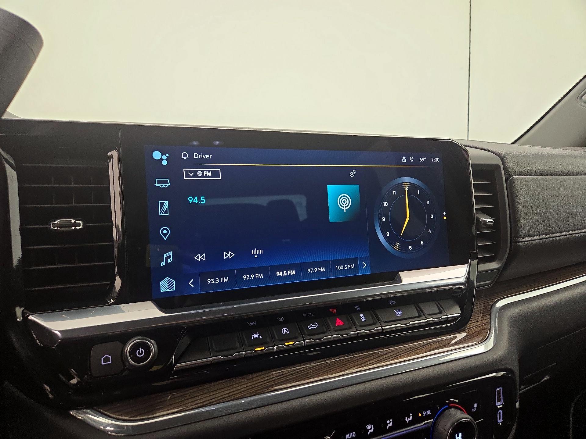 Thumbnail: 2023 Chevrolet Silverado 1500 - 15