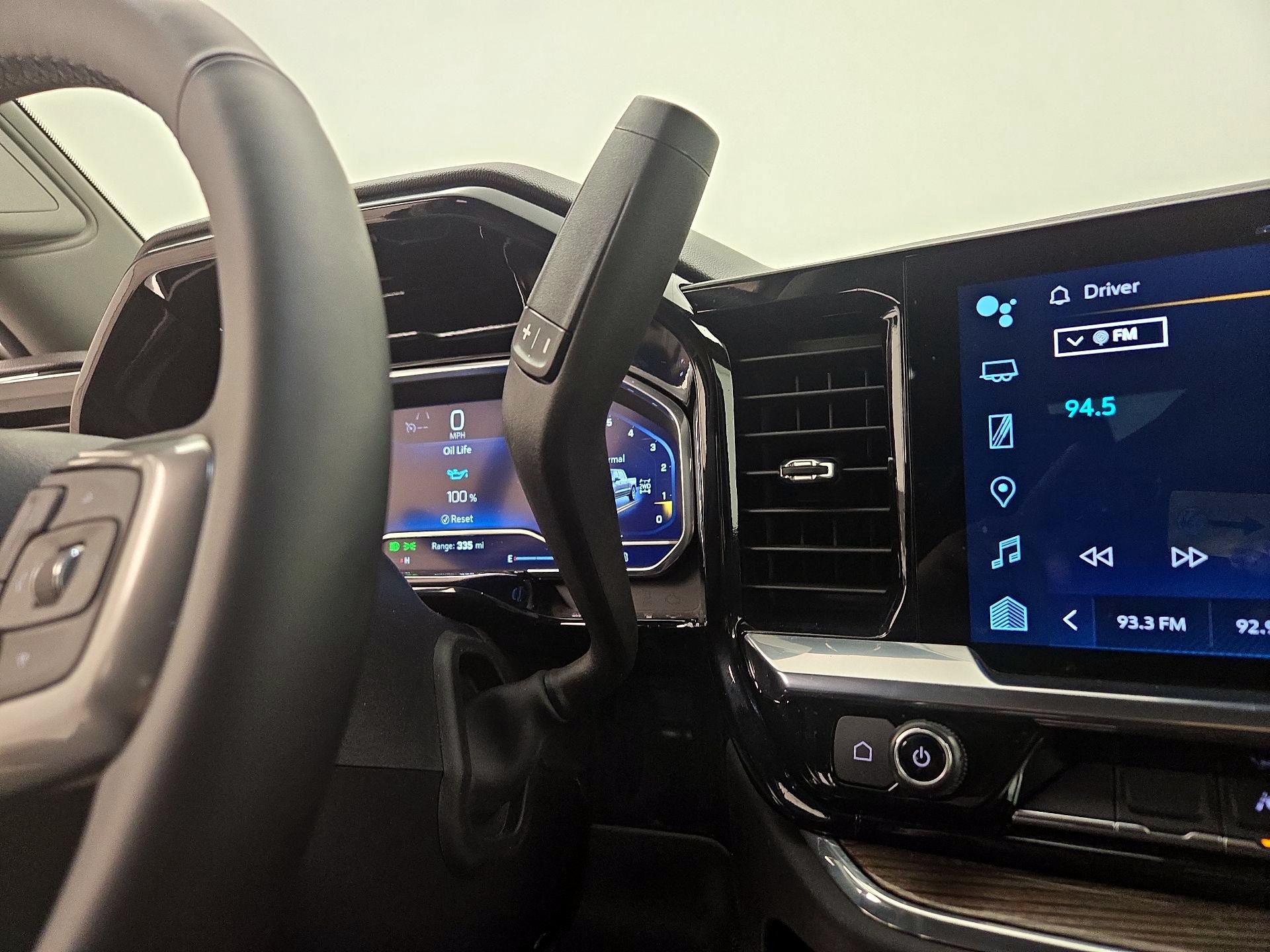 Thumbnail: 2023 Chevrolet Silverado 1500 - 17