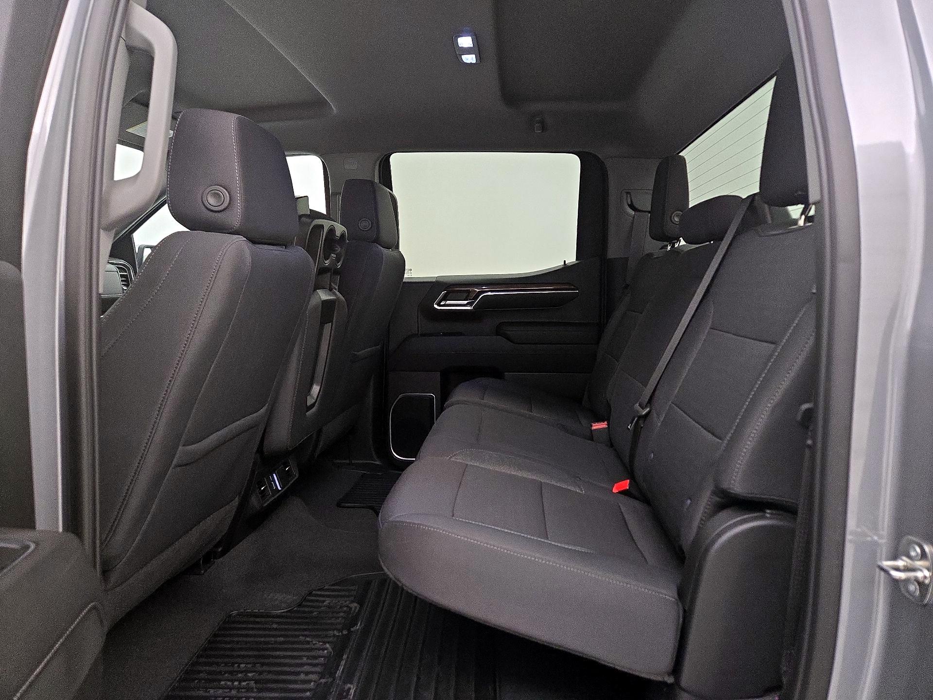 Thumbnail: 2023 Chevrolet Silverado 1500 - 19