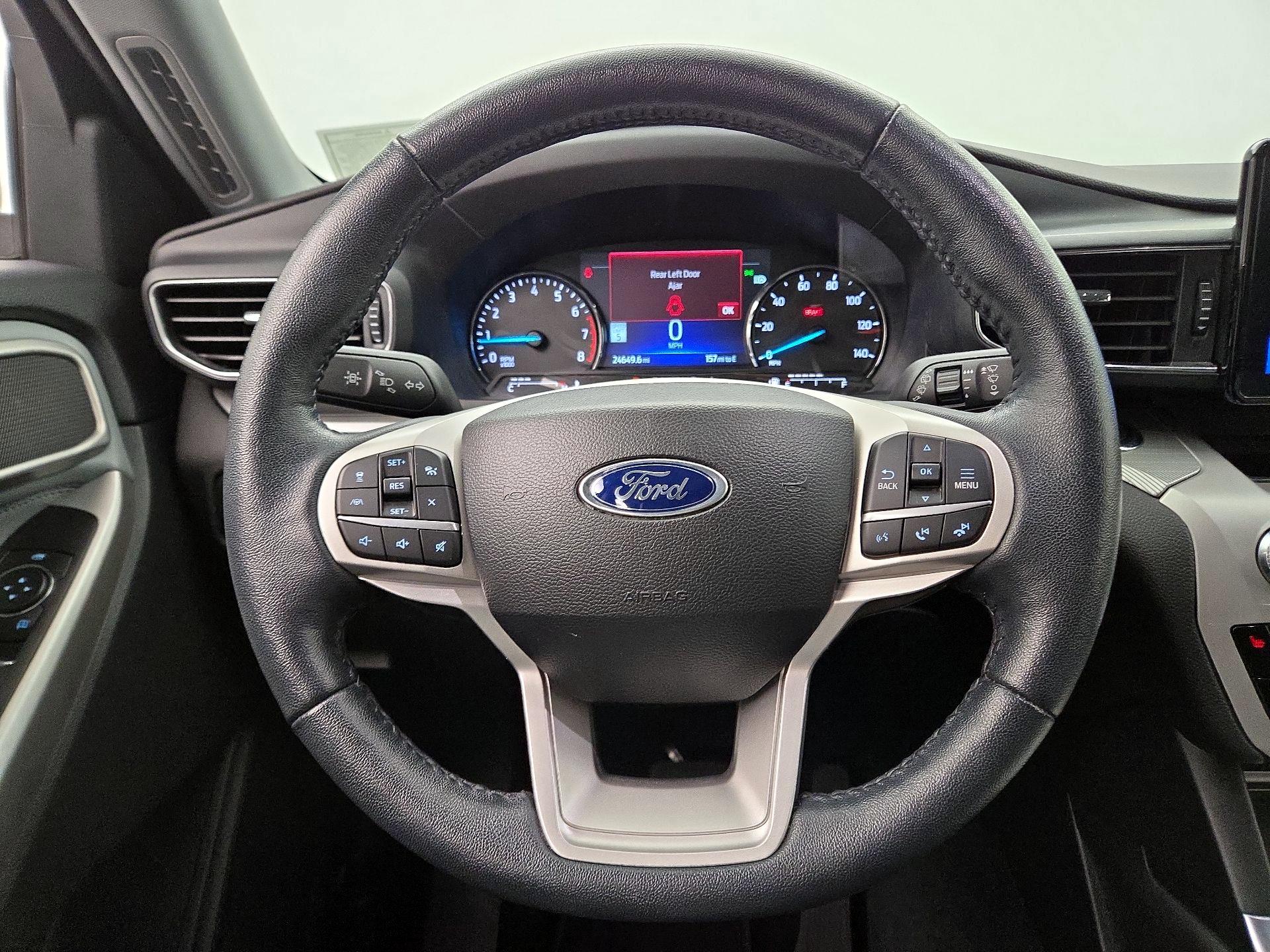 Thumbnail: 2022 Ford Explorer - 10