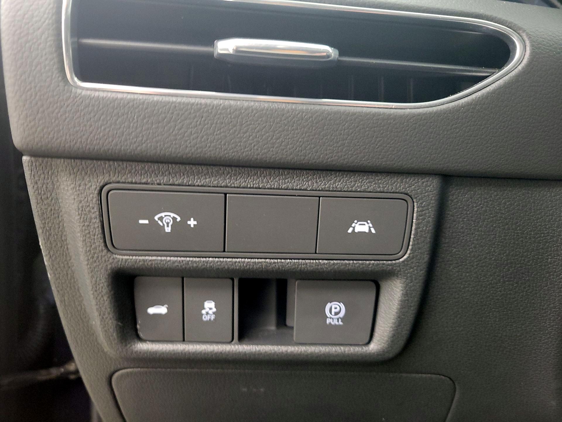 Thumbnail: 2023 Hyundai Sonata - 13