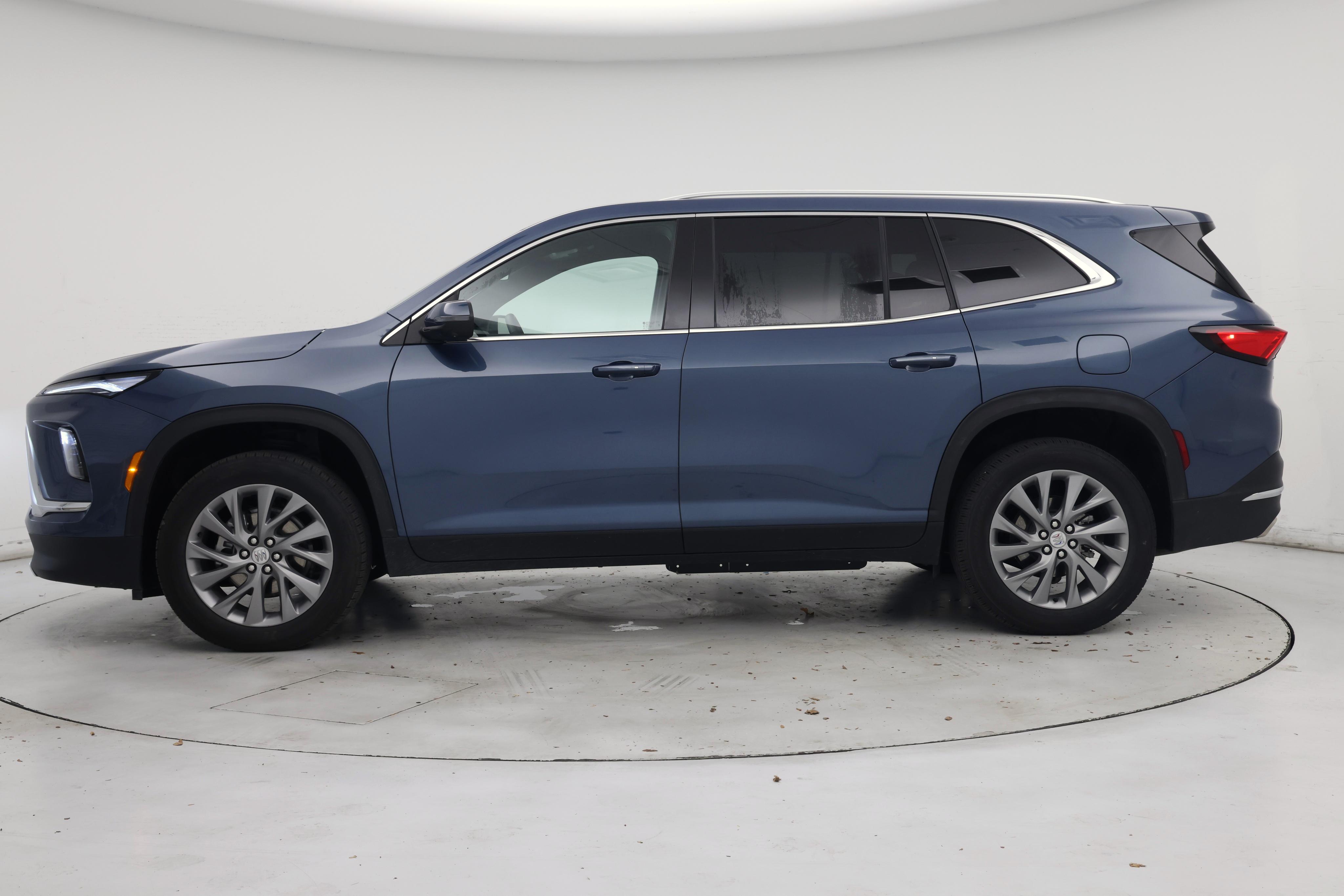 Thumbnail: 2025 Buick Enclave - 3