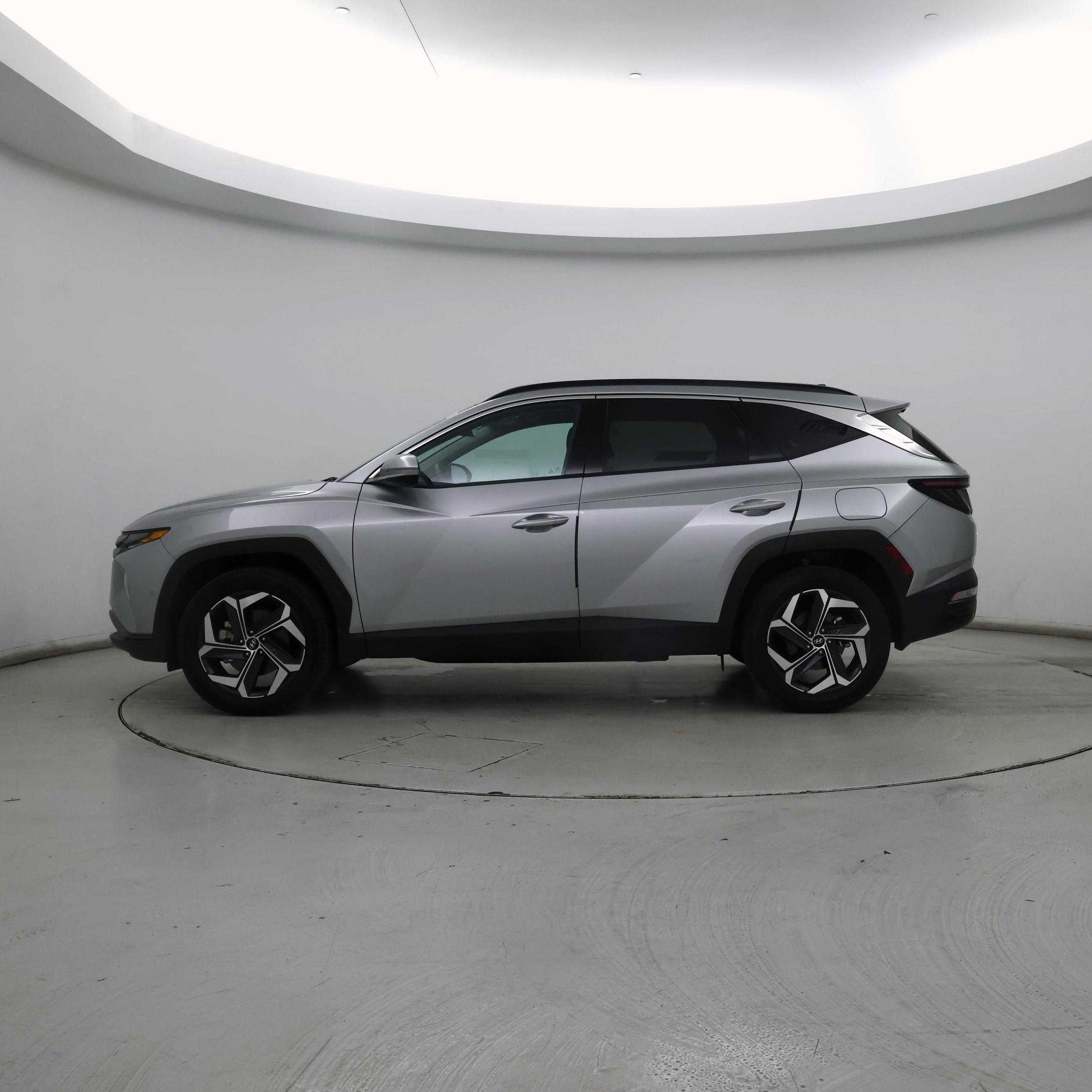 Thumbnail: 2023 Hyundai Tucson - 3