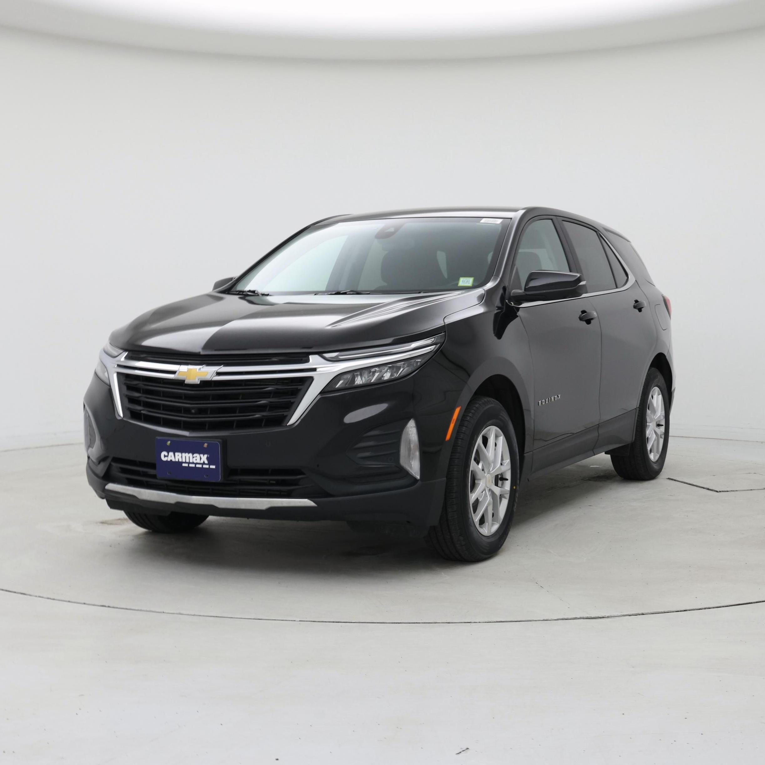 Thumbnail: 2022 Chevrolet Equinox - 4