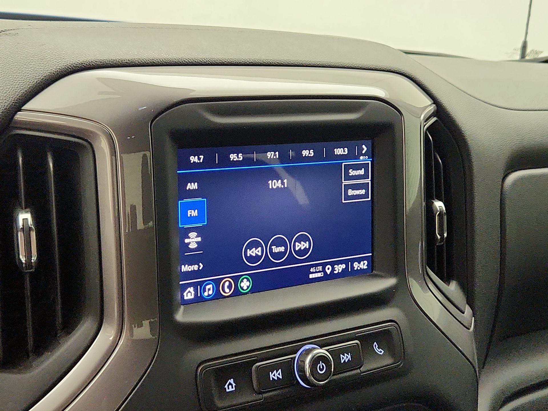 Thumbnail: 2022 Chevrolet Silverado 1500 - 15