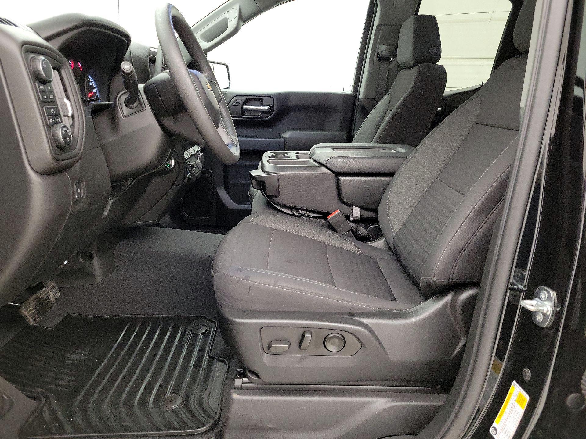 Thumbnail: 2022 Chevrolet Silverado 1500 - 11