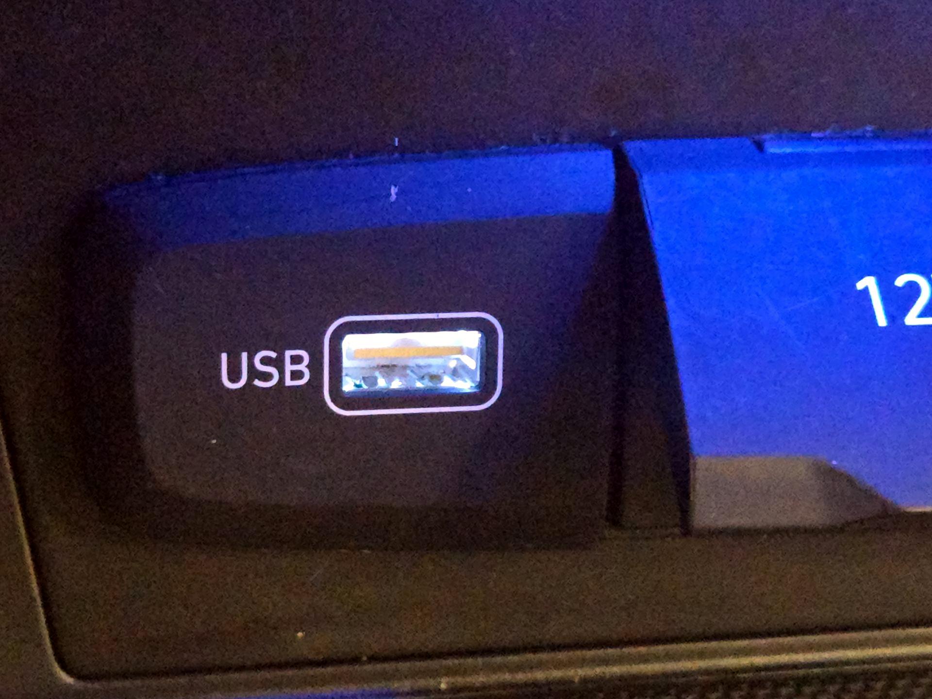 Thumbnail: 2023 Hyundai Tucson - 19