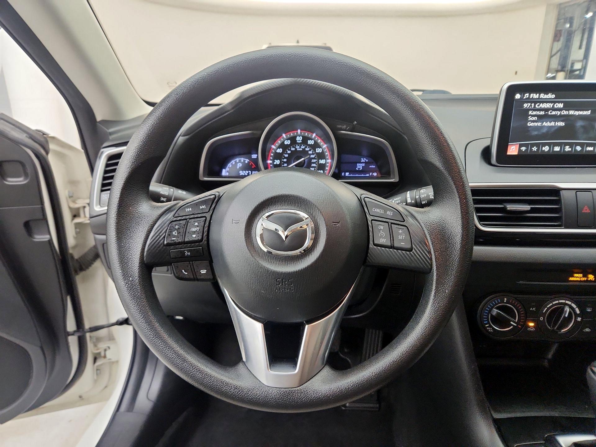 Thumbnail: 2016 Mazda Mazda3 - 10