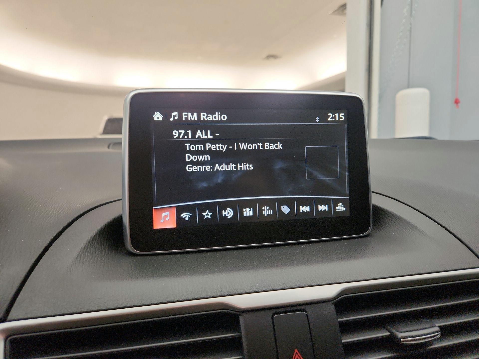 Thumbnail: 2016 Mazda Mazda3 - 15