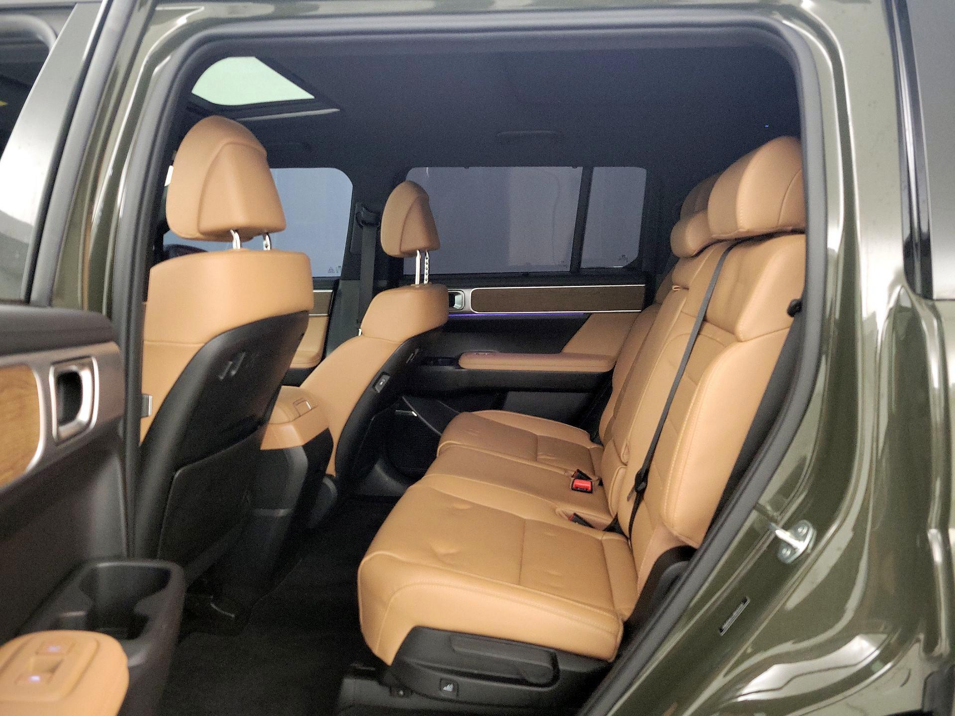 Thumbnail: 2024 Hyundai Santa Fe - 19