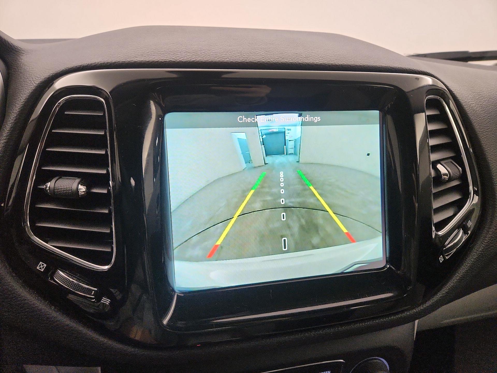 Thumbnail: 2019 Jeep Compass - 15