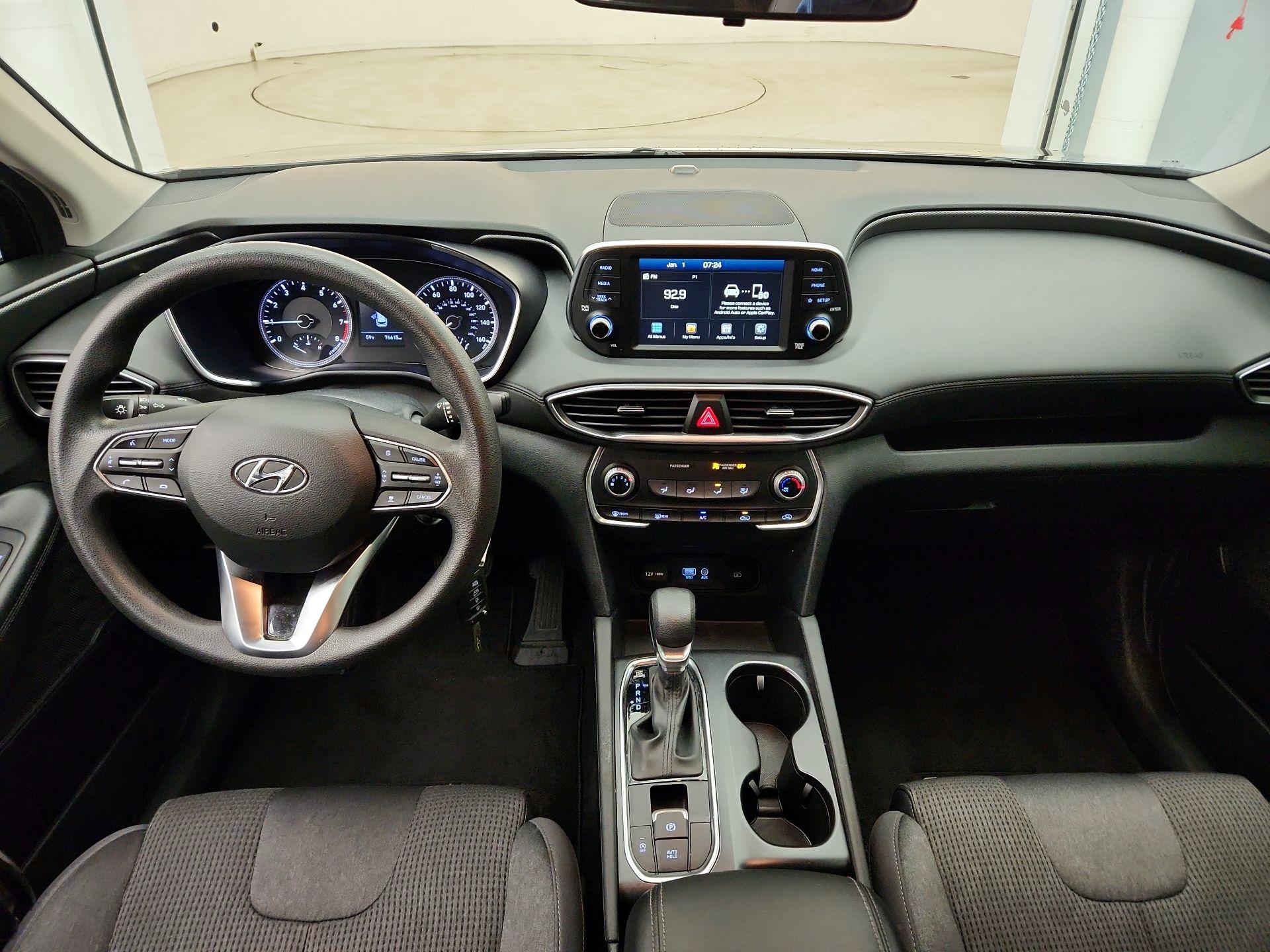 Thumbnail: 2019 Hyundai Santa Fe - 9