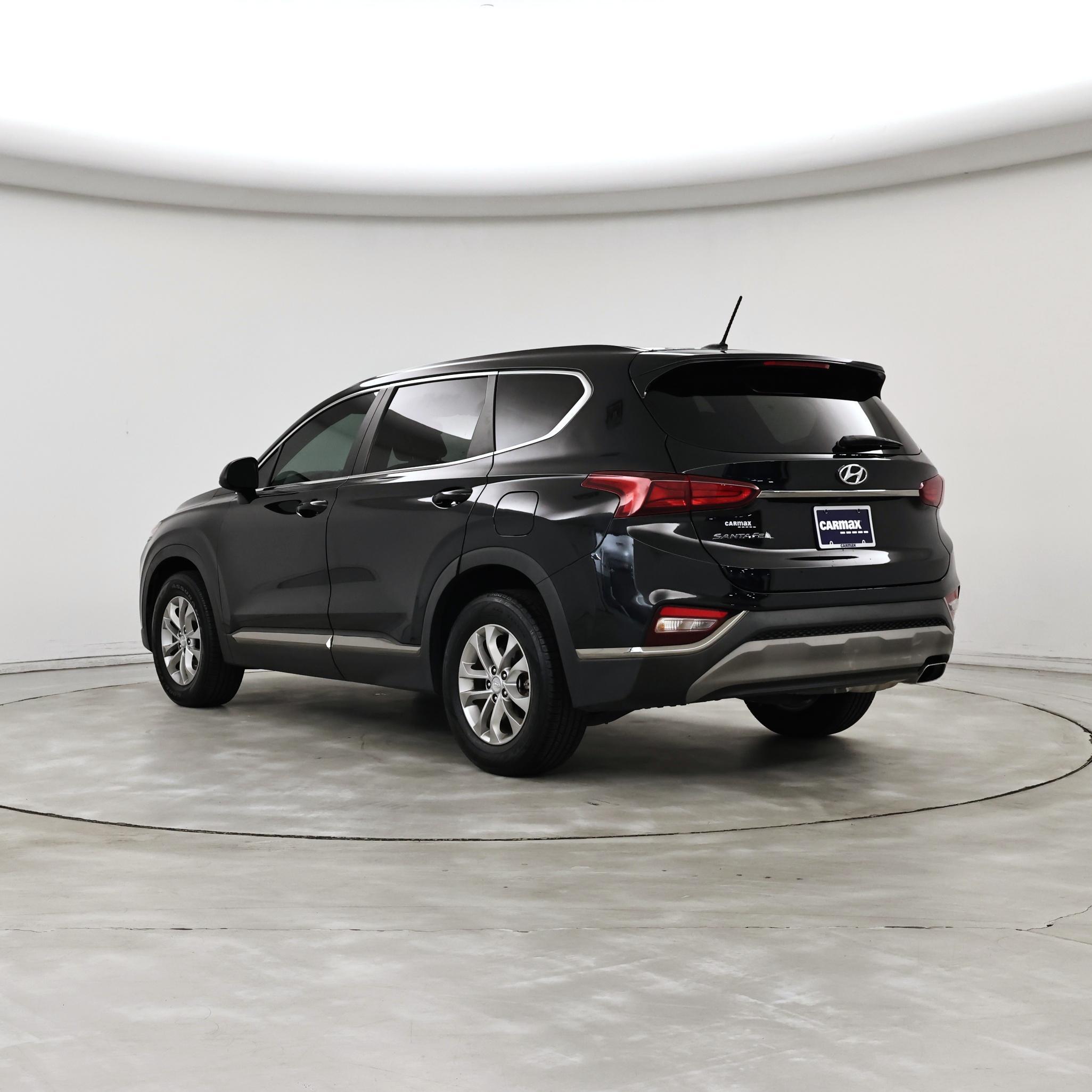 Thumbnail: 2019 Hyundai Santa Fe - 2
