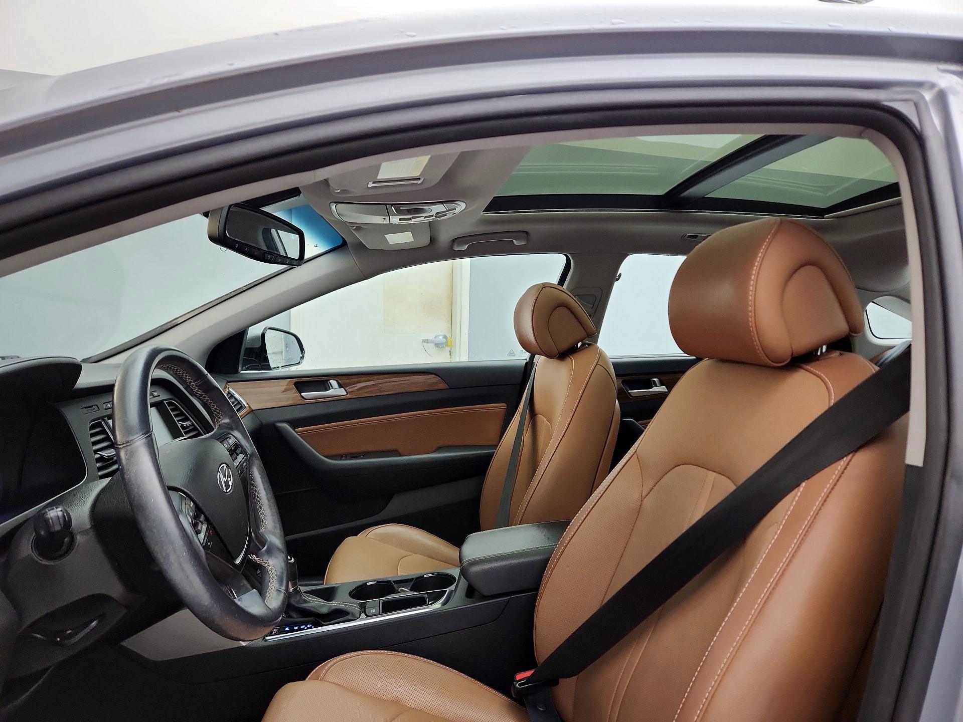 Thumbnail: 2015 Hyundai Sonata - 20