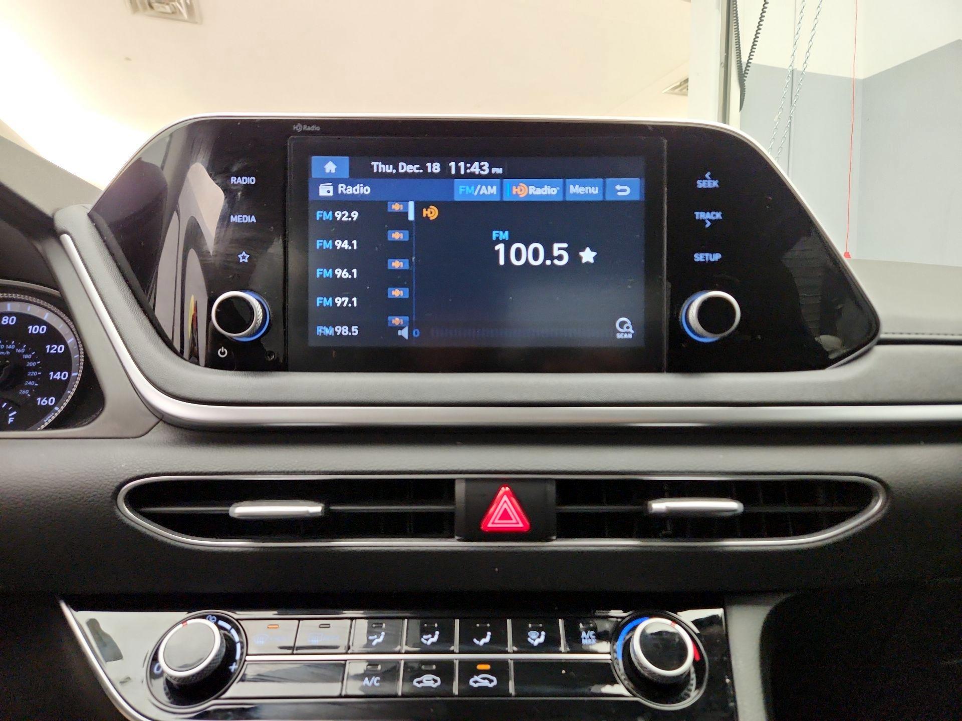 Thumbnail: 2020 Hyundai Sonata - 15