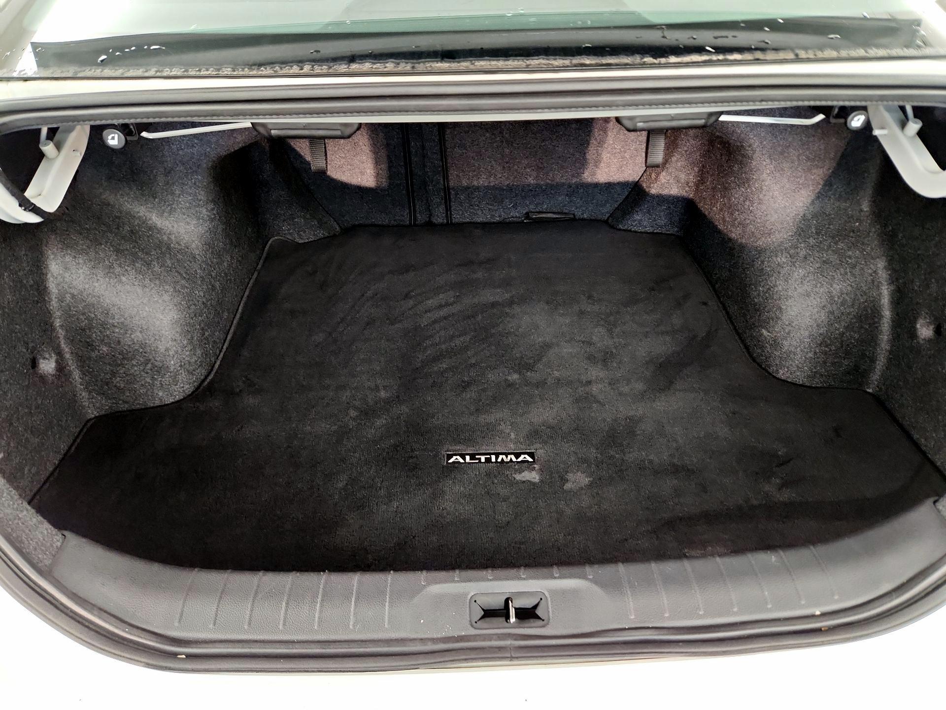 Thumbnail: 2022 Nissan Altima - 20