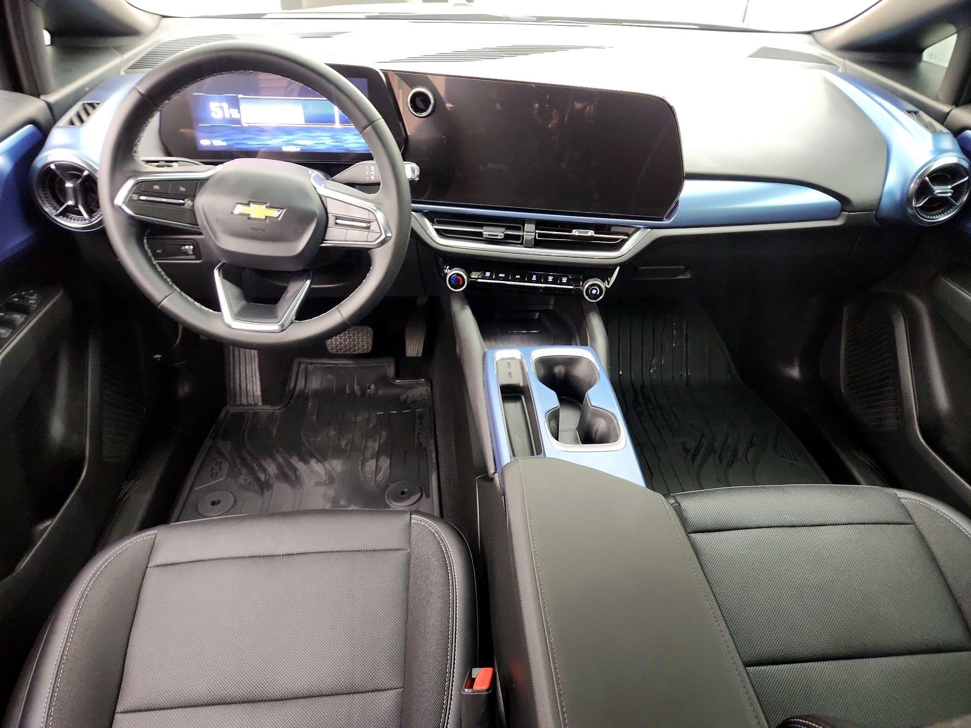 Thumbnail: 2025 Chevrolet Equinox - 9