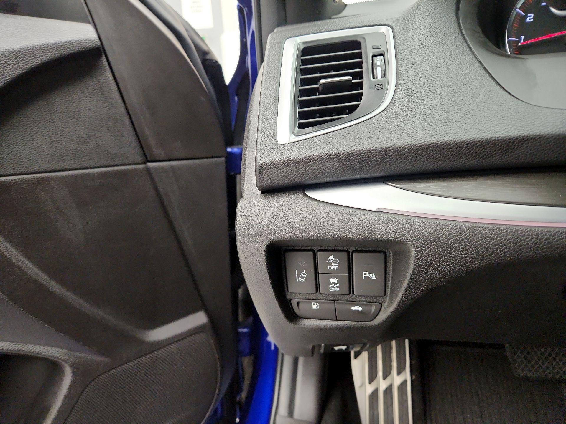 Thumbnail: 2018 Acura TLX - 13