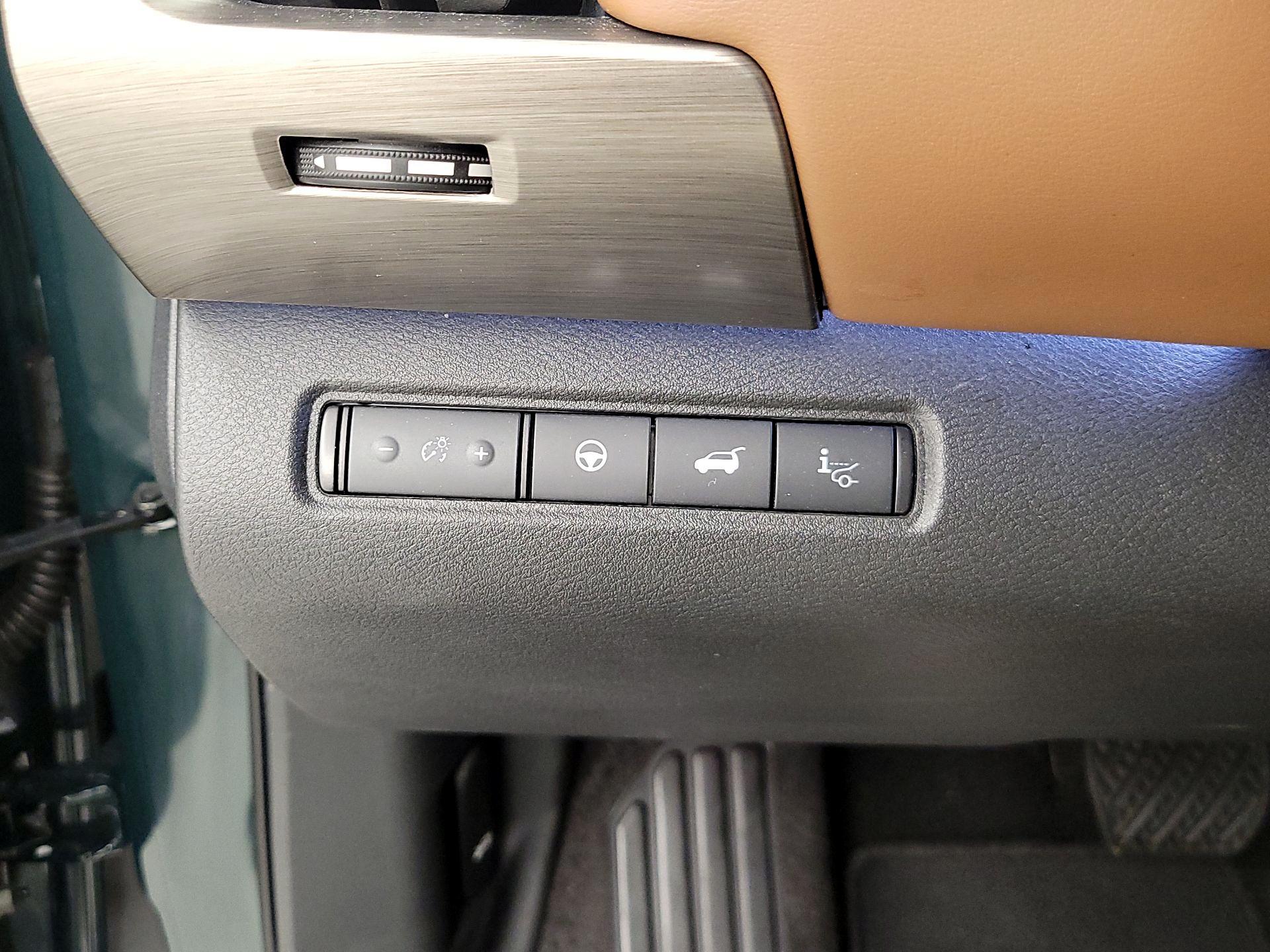 Thumbnail: 2025 Nissan Pathfinder - 13