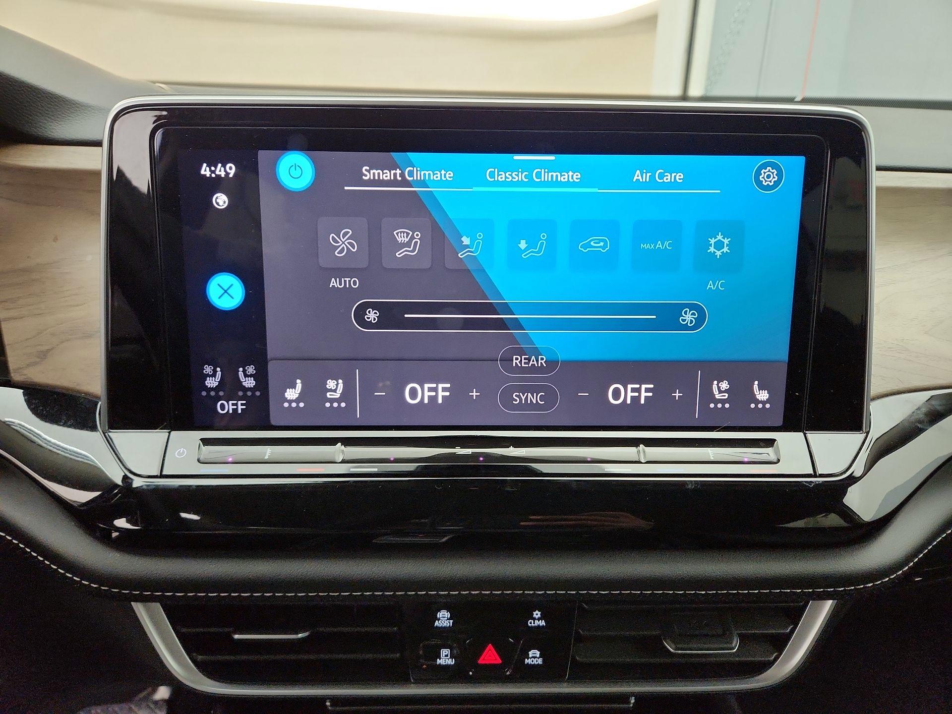 Thumbnail: 2024 Volkswagen Atlas - 16