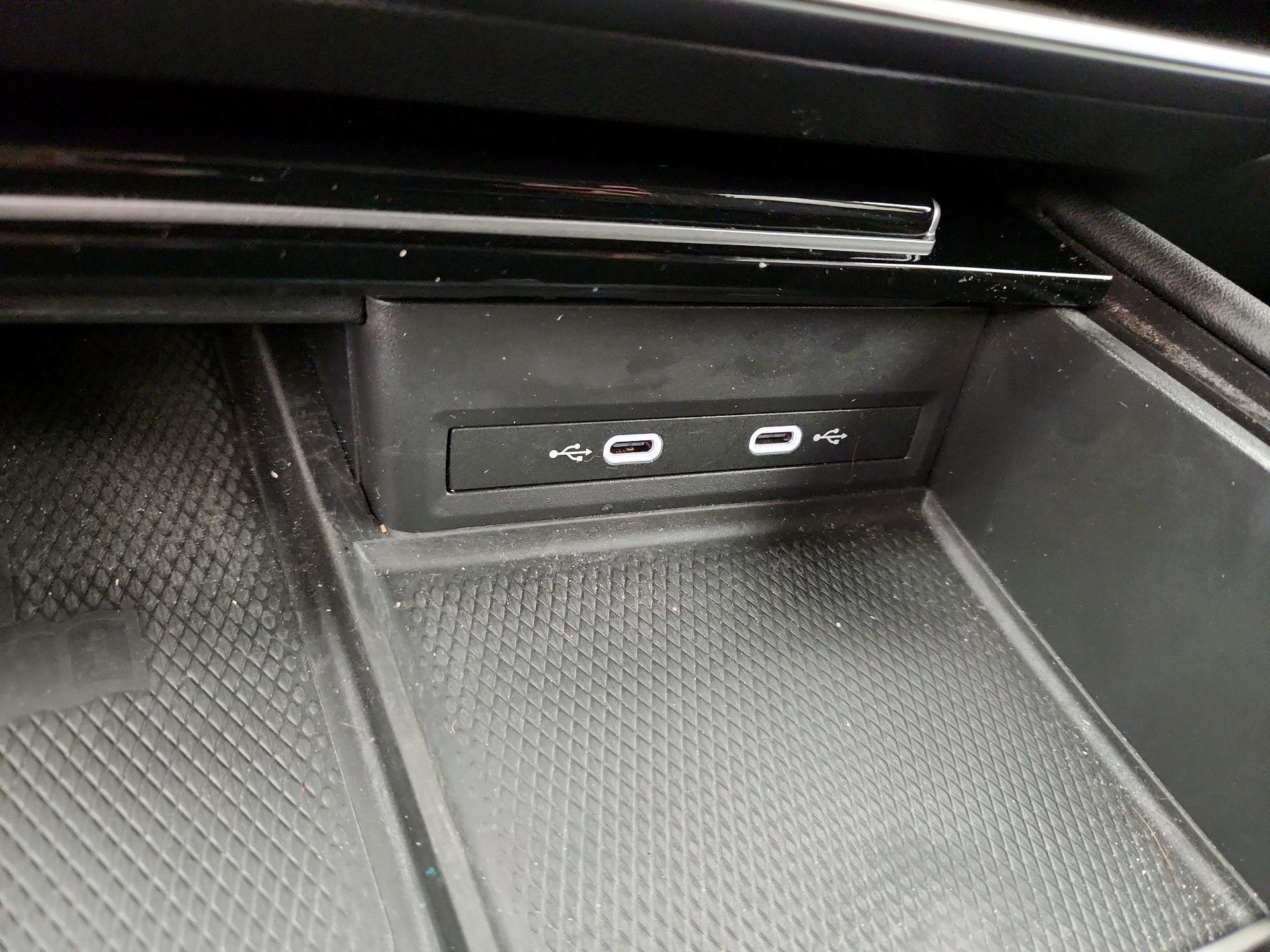 Thumbnail: 2024 Volkswagen Atlas - 18