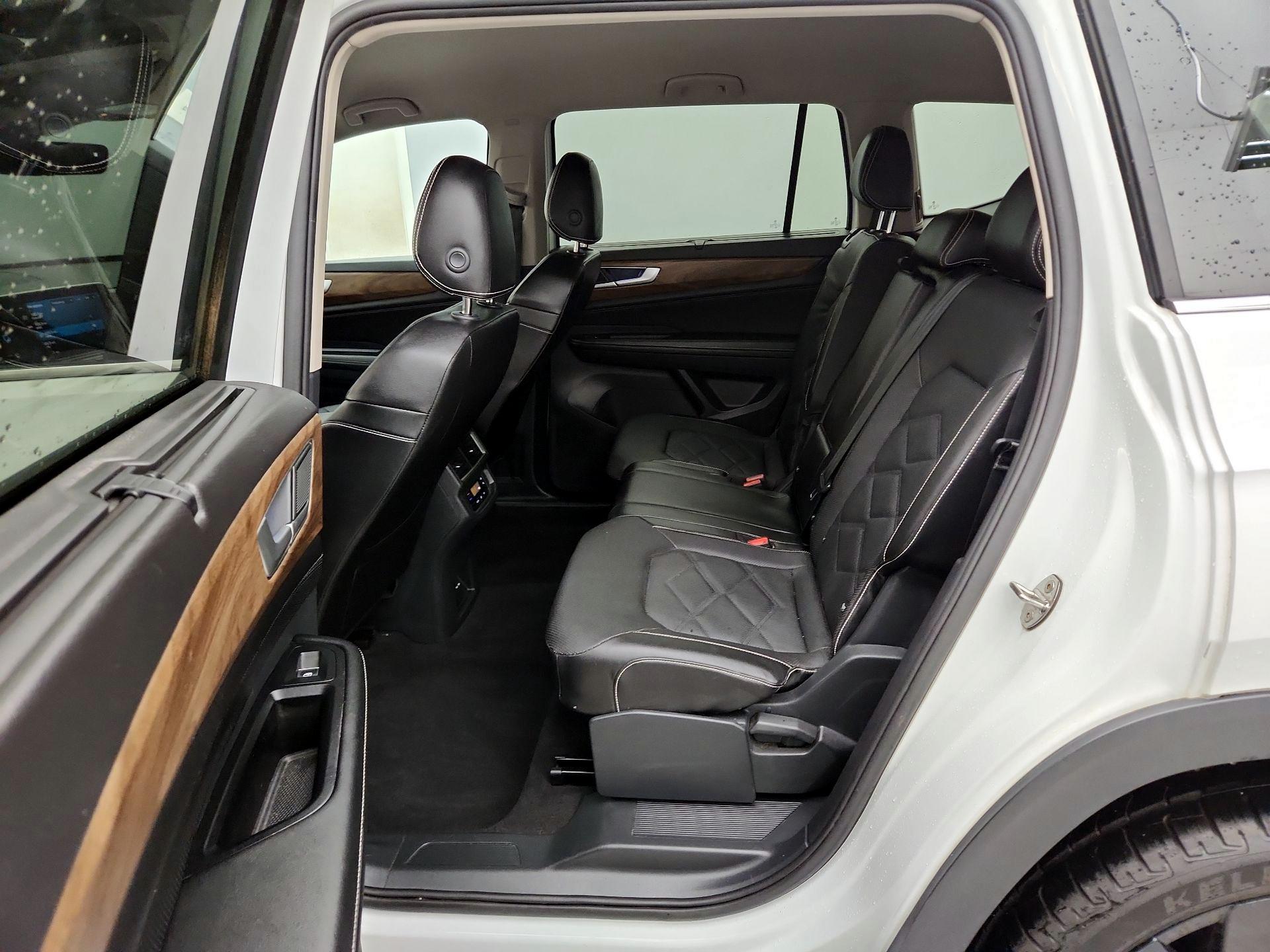 Thumbnail: 2024 Volkswagen Atlas - 19