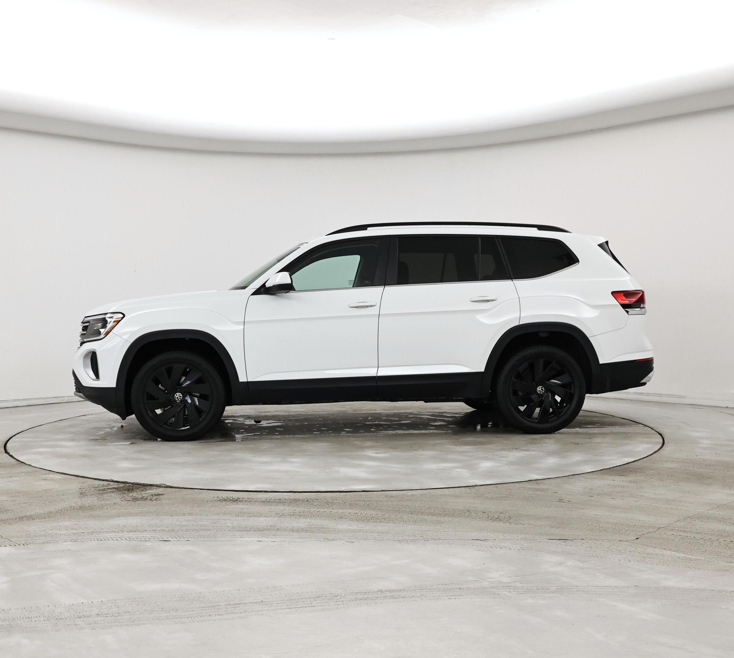 Thumbnail: 2024 Volkswagen Atlas - 3