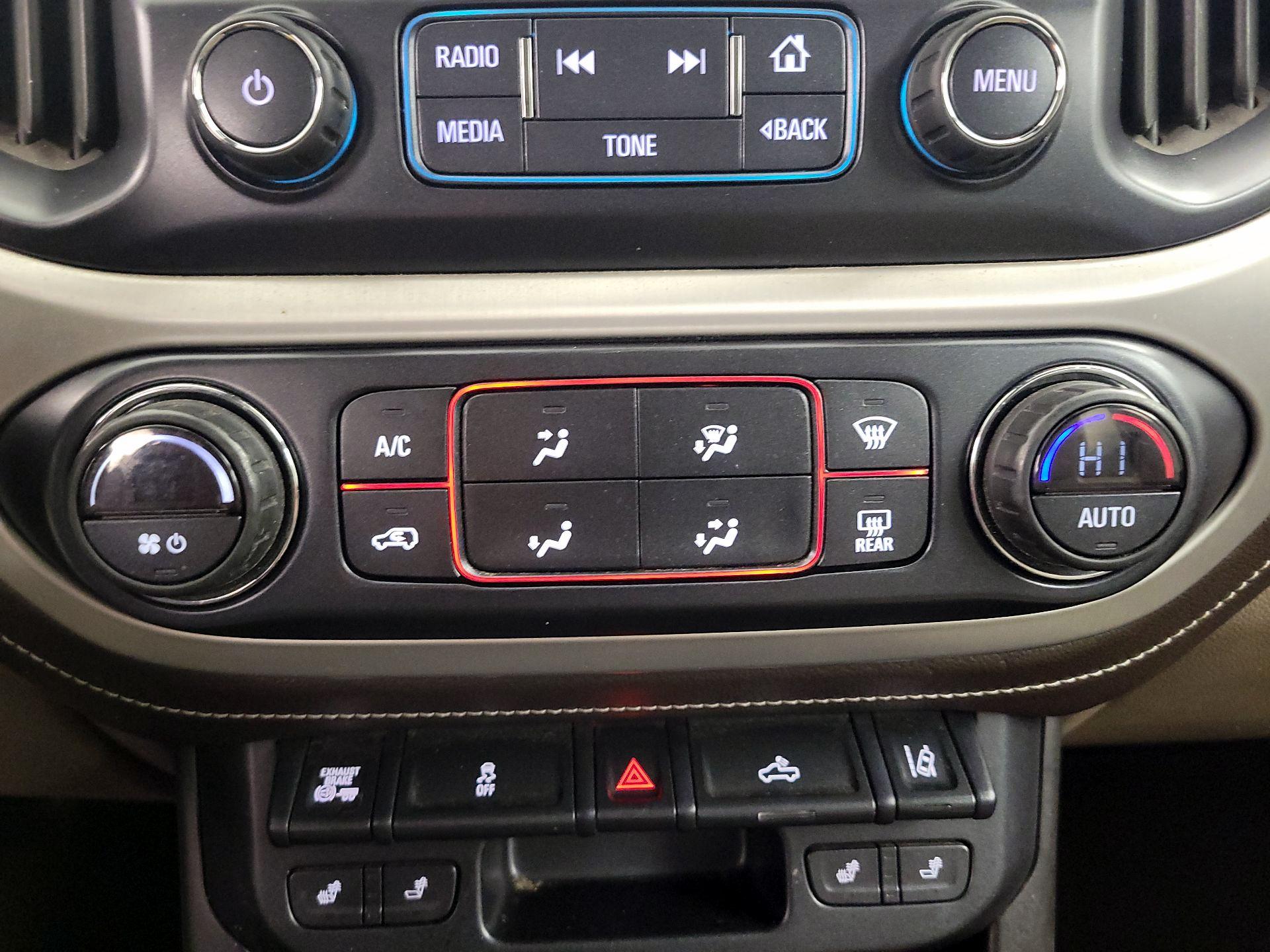 Thumbnail: 2016 GMC Canyon - 17