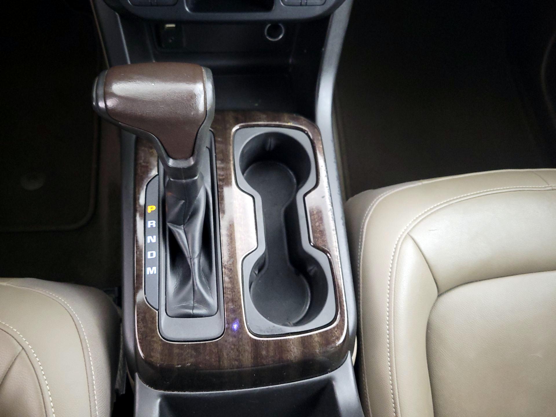 Thumbnail: 2016 GMC Canyon - 18