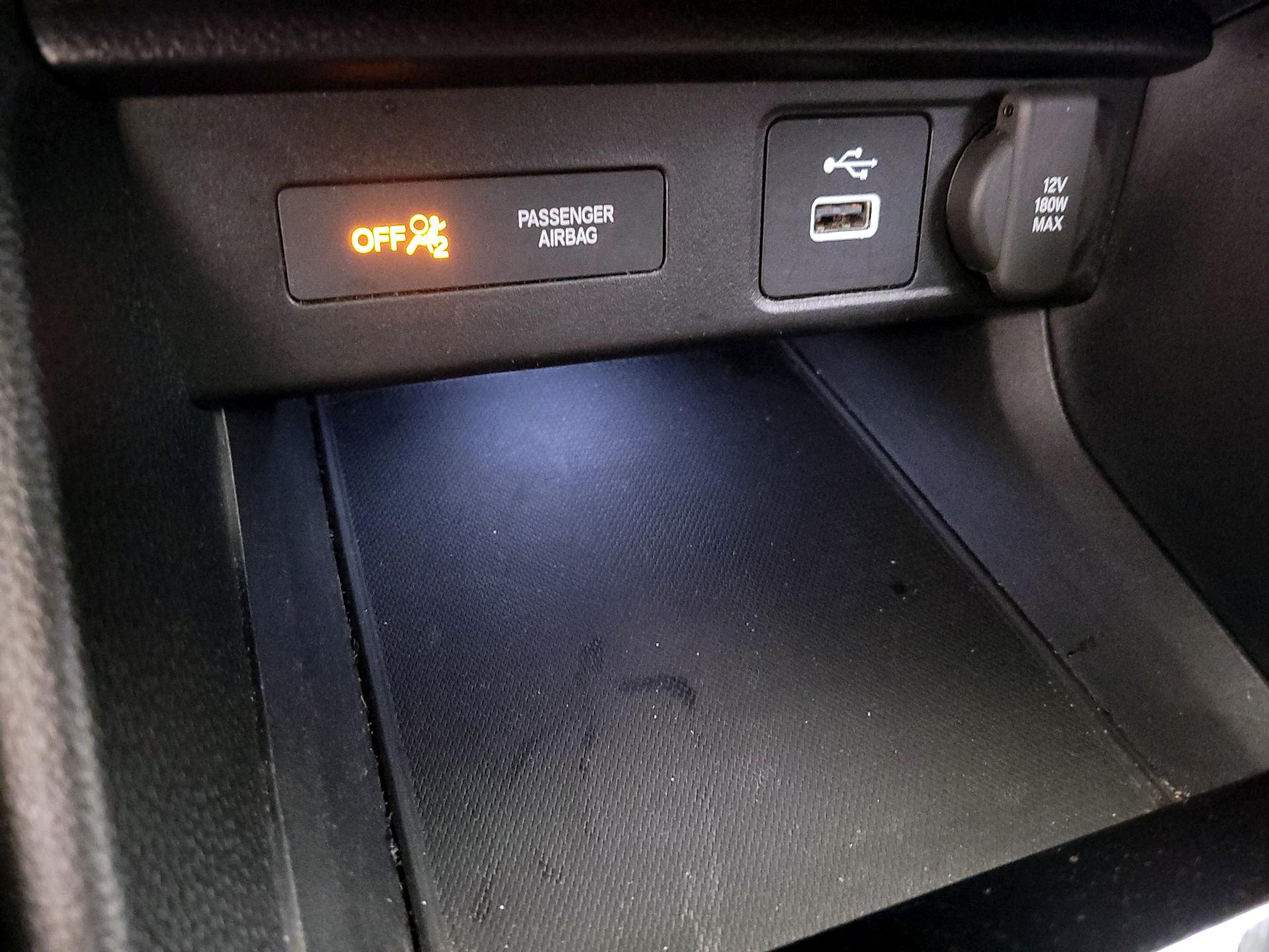 Thumbnail: 2023 Acura Integra - 18