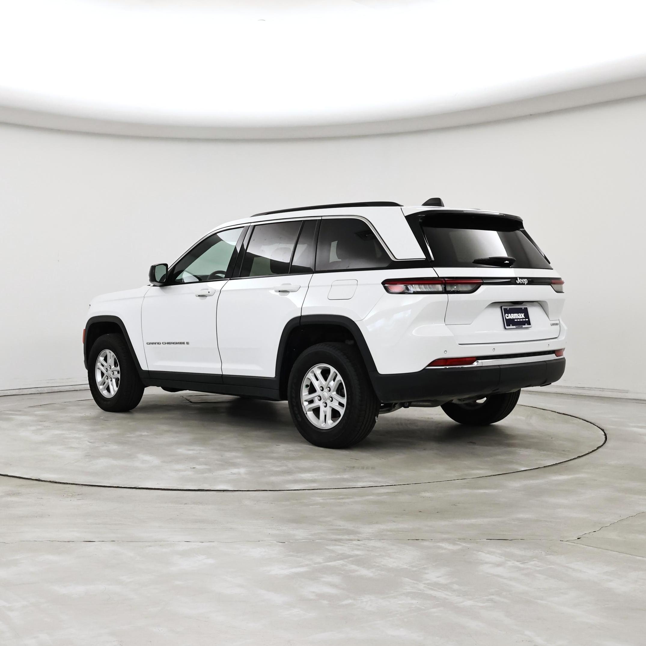 Thumbnail: 2024 Jeep Grand Cherokee - 2